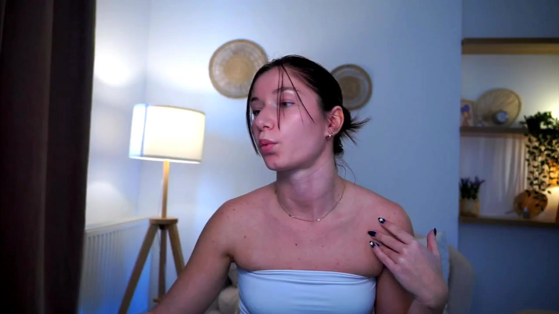 Gallery image thumbnail from Petite_Peach_'s myfreecams stream on, 03/10/2025, 13:20 image 2 of 20