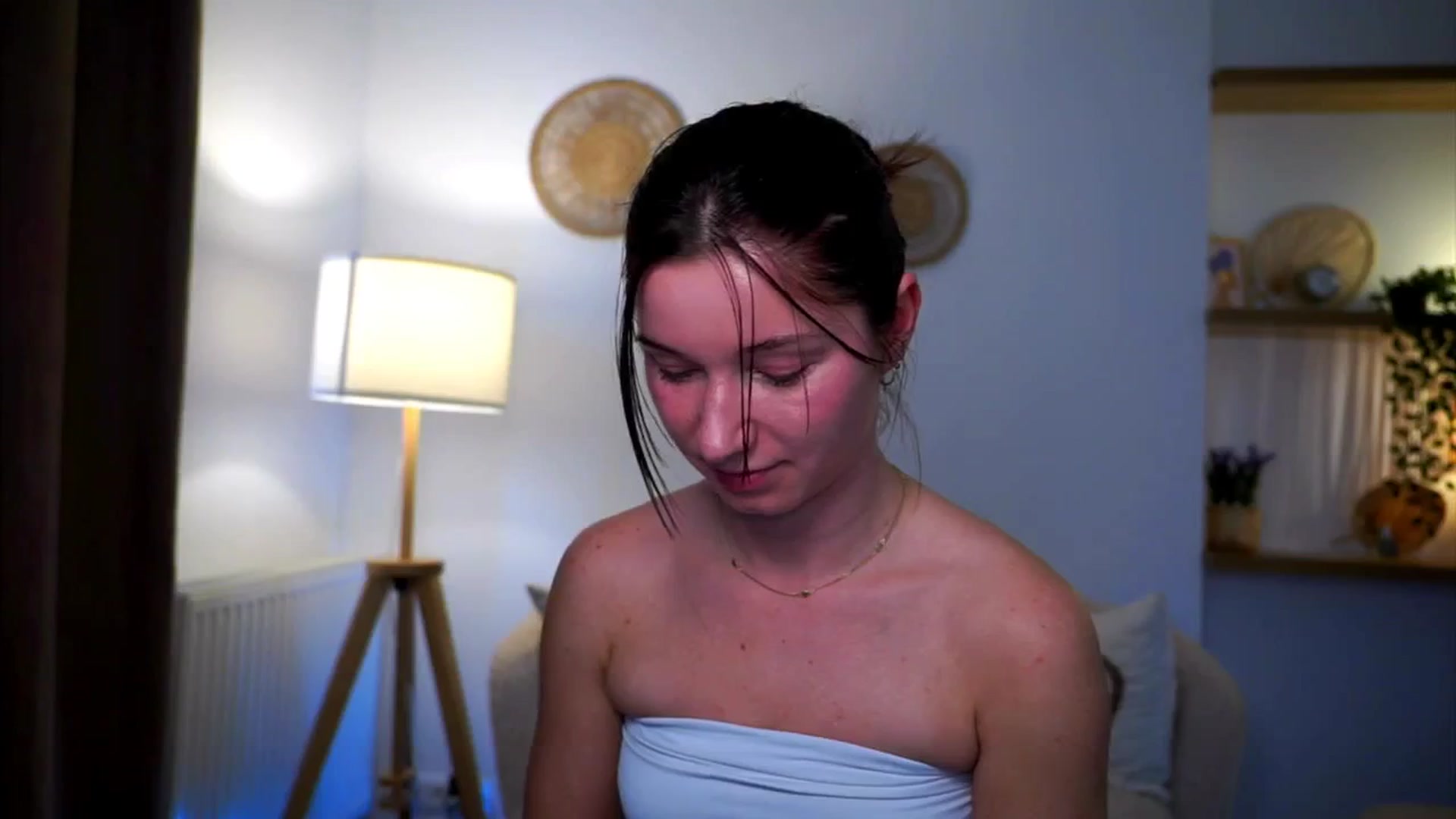 Gallery image thumbnail from Petite_Peach_'s myfreecams stream on, 03/10/2025, 13:53 image 16 of 20