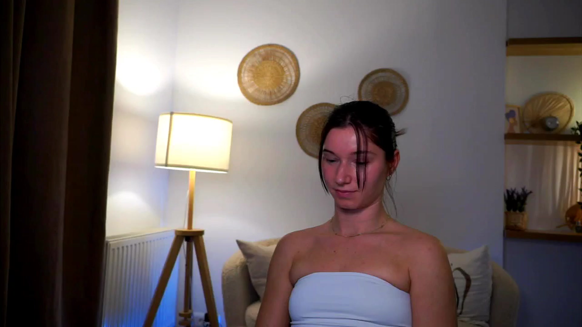 Gallery image thumbnail from Petite_Peach_'s myfreecams stream on, 03/10/2025, 17:17 image 10 of 20