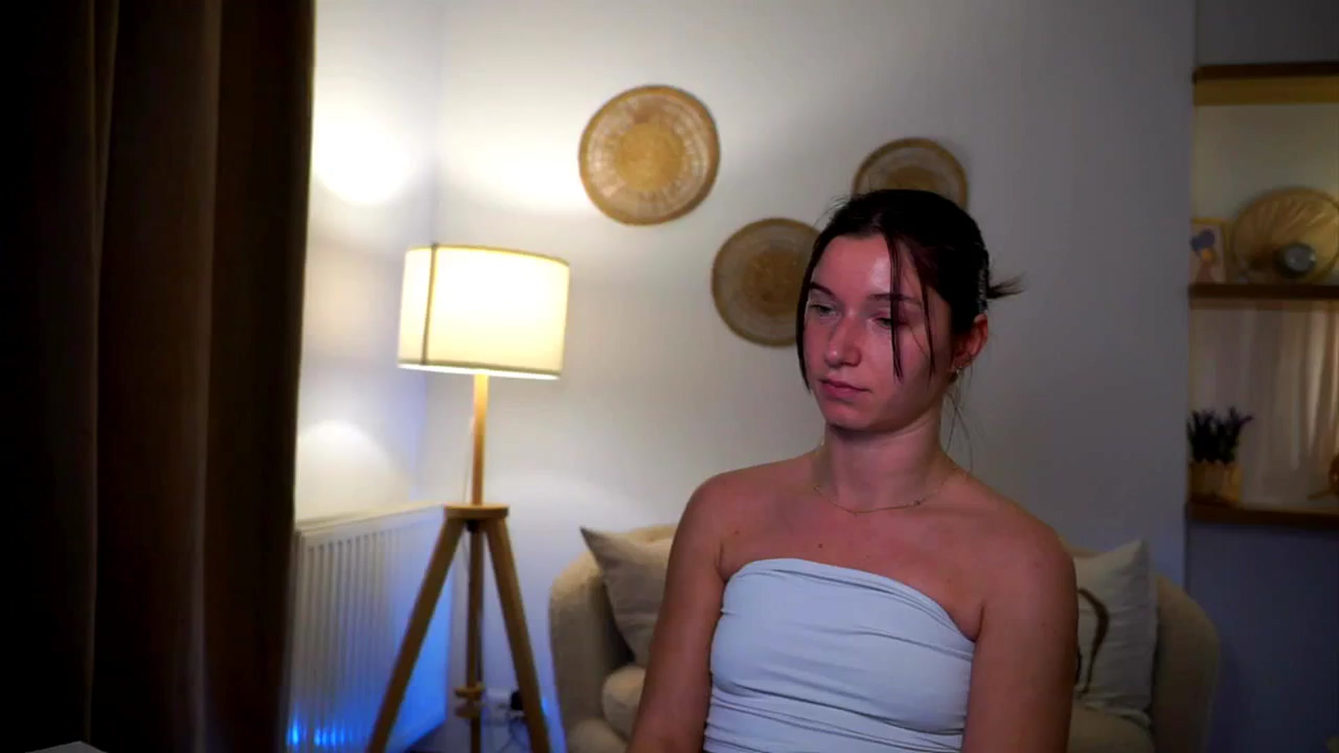 Gallery image thumbnail from Petite_Peach_'s myfreecams stream on, 03/10/2025, 17:17 image 13 of 20