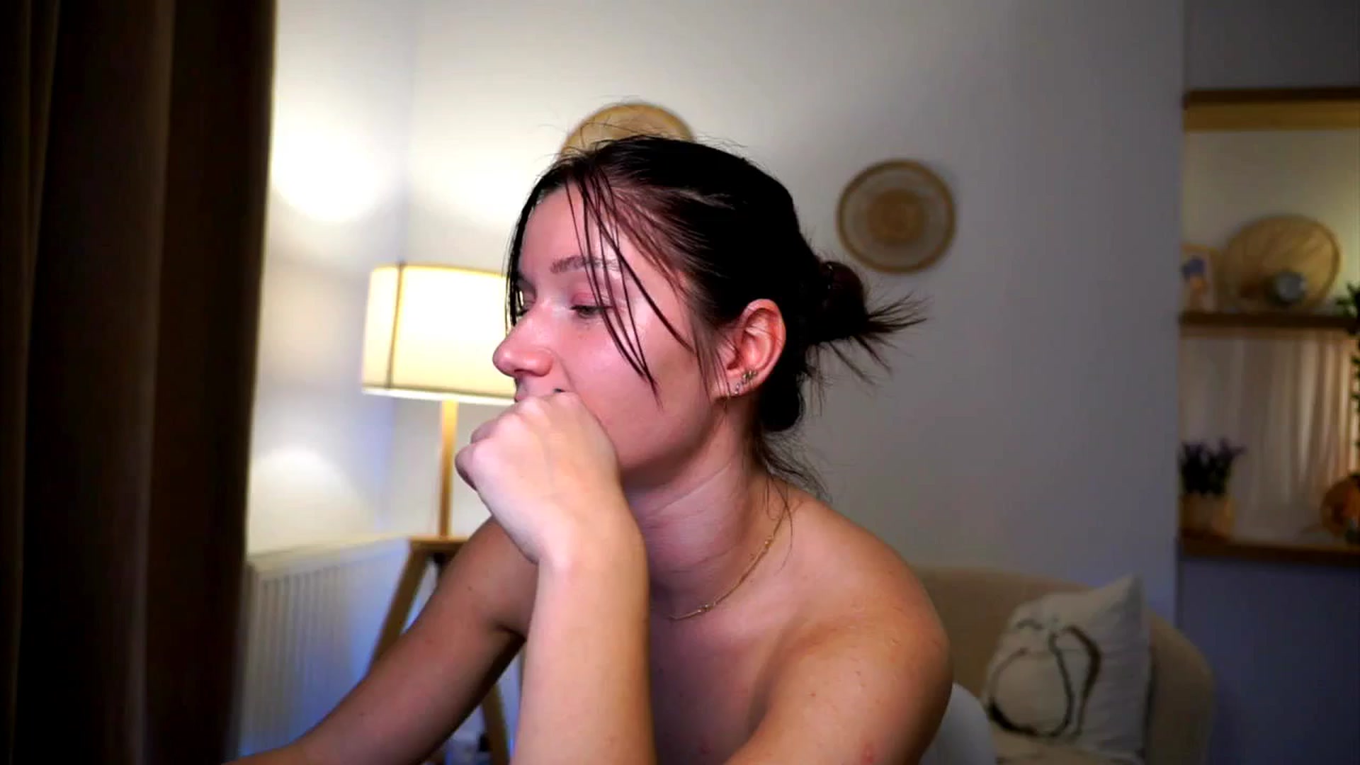 Gallery image thumbnail from Petite_Peach_'s myfreecams stream on, 03/10/2025, 17:17 image 12 of 20