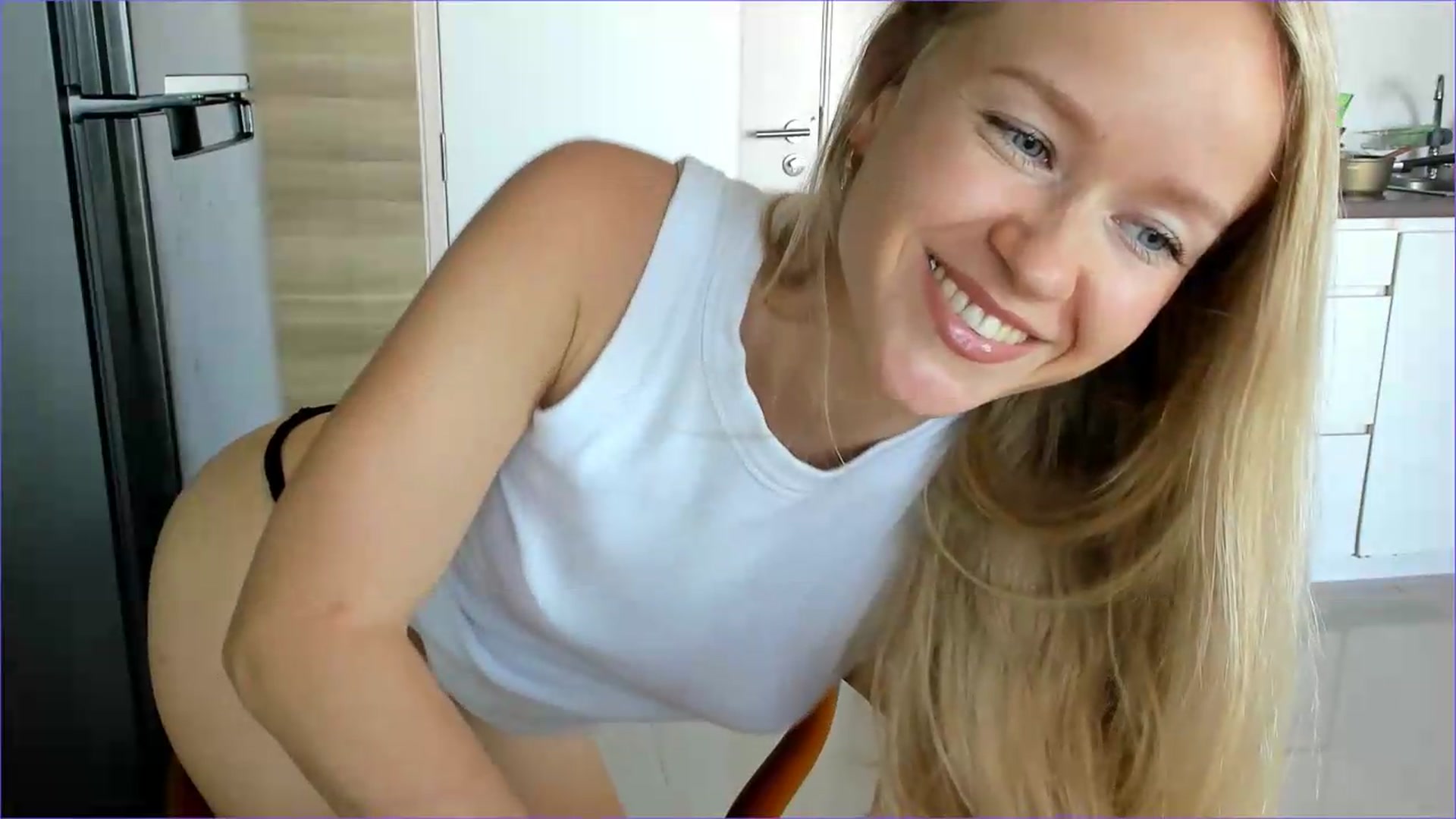 Gallery image thumbnail from Petite_Star's myfreecams stream on, 07/27/2026, 03:18 image 14 of 20