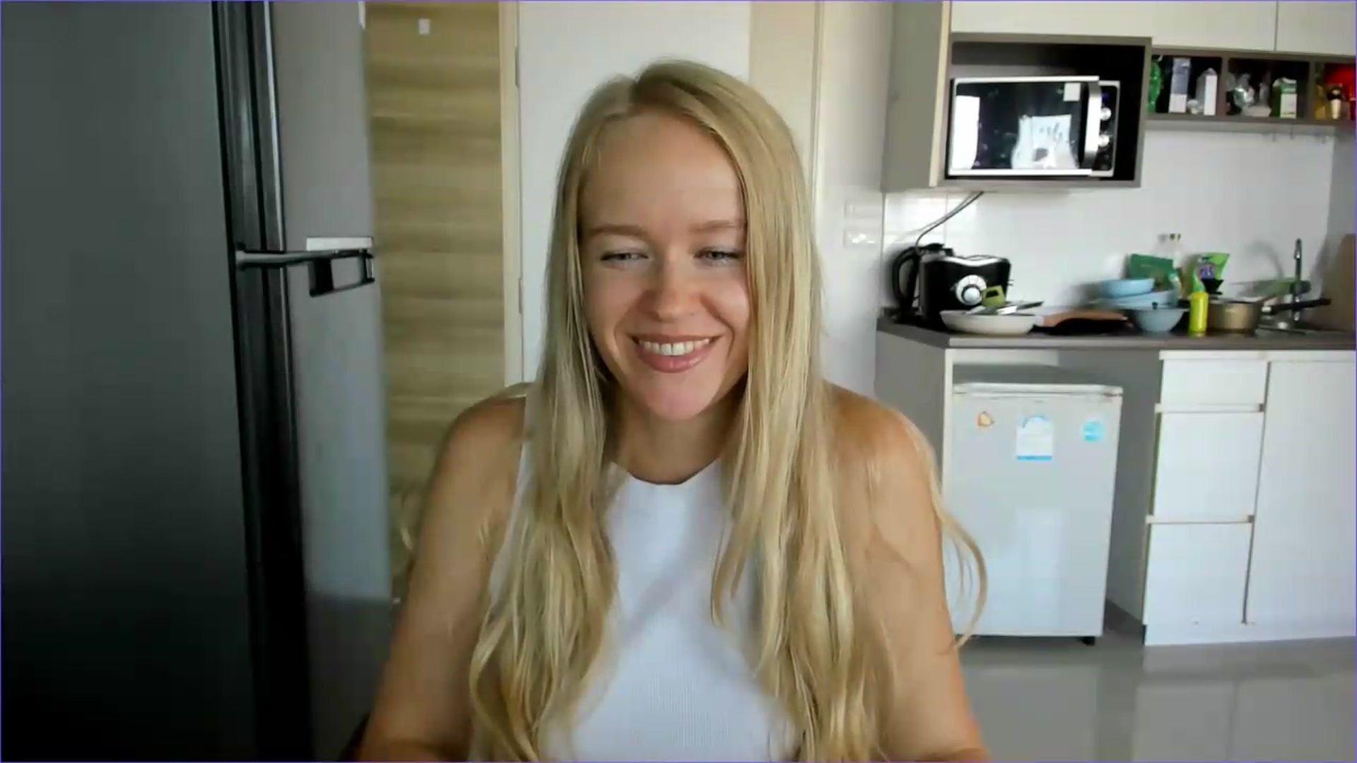 Gallery image thumbnail from Petite_Star's myfreecams stream on, 07/27/2026, 04:46 image 6 of 20