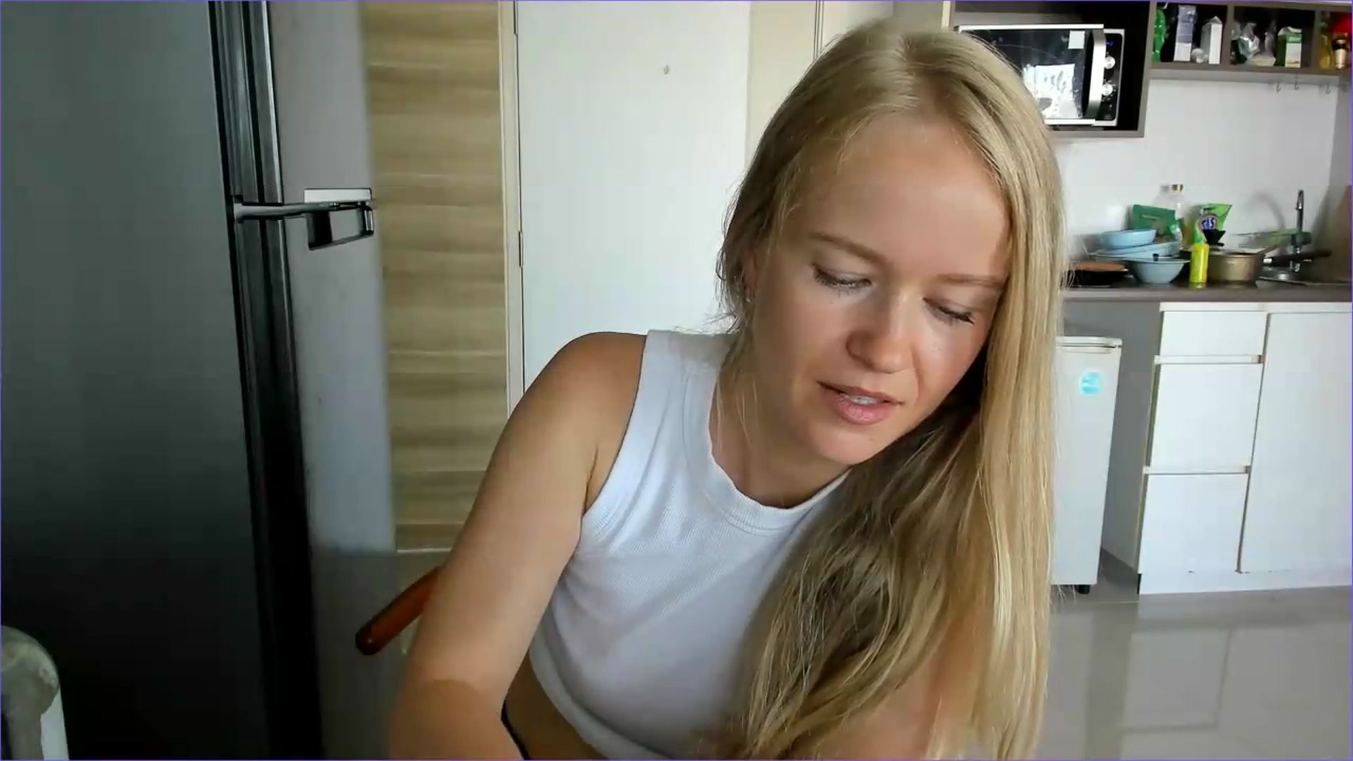 Gallery image thumbnail from Petite_Star's myfreecams stream on, 07/27/2026, 04:46 image 13 of 20