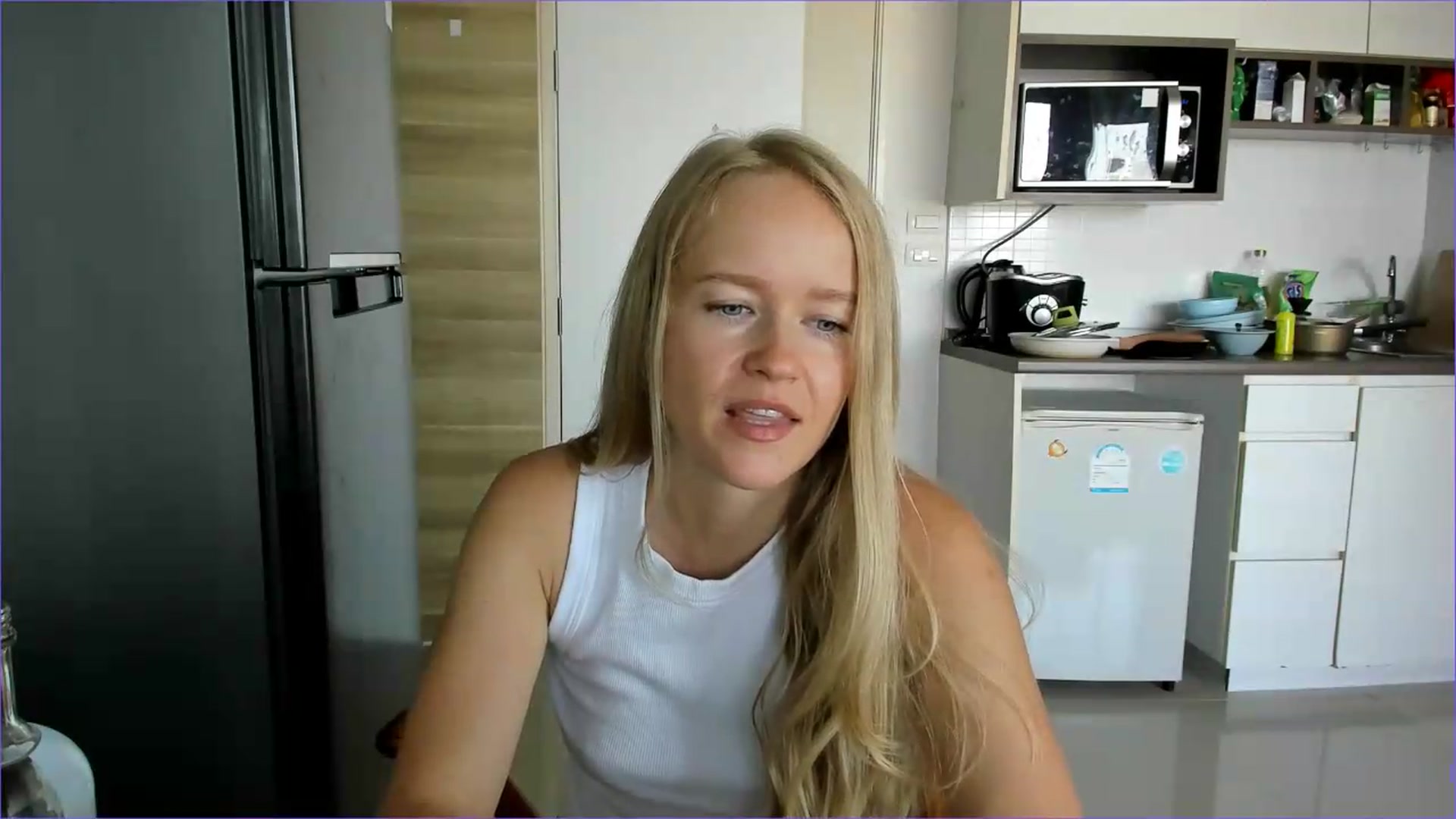 Gallery image thumbnail from Petite_Star's myfreecams stream on, 07/27/2026, 04:46 image 9 of 20