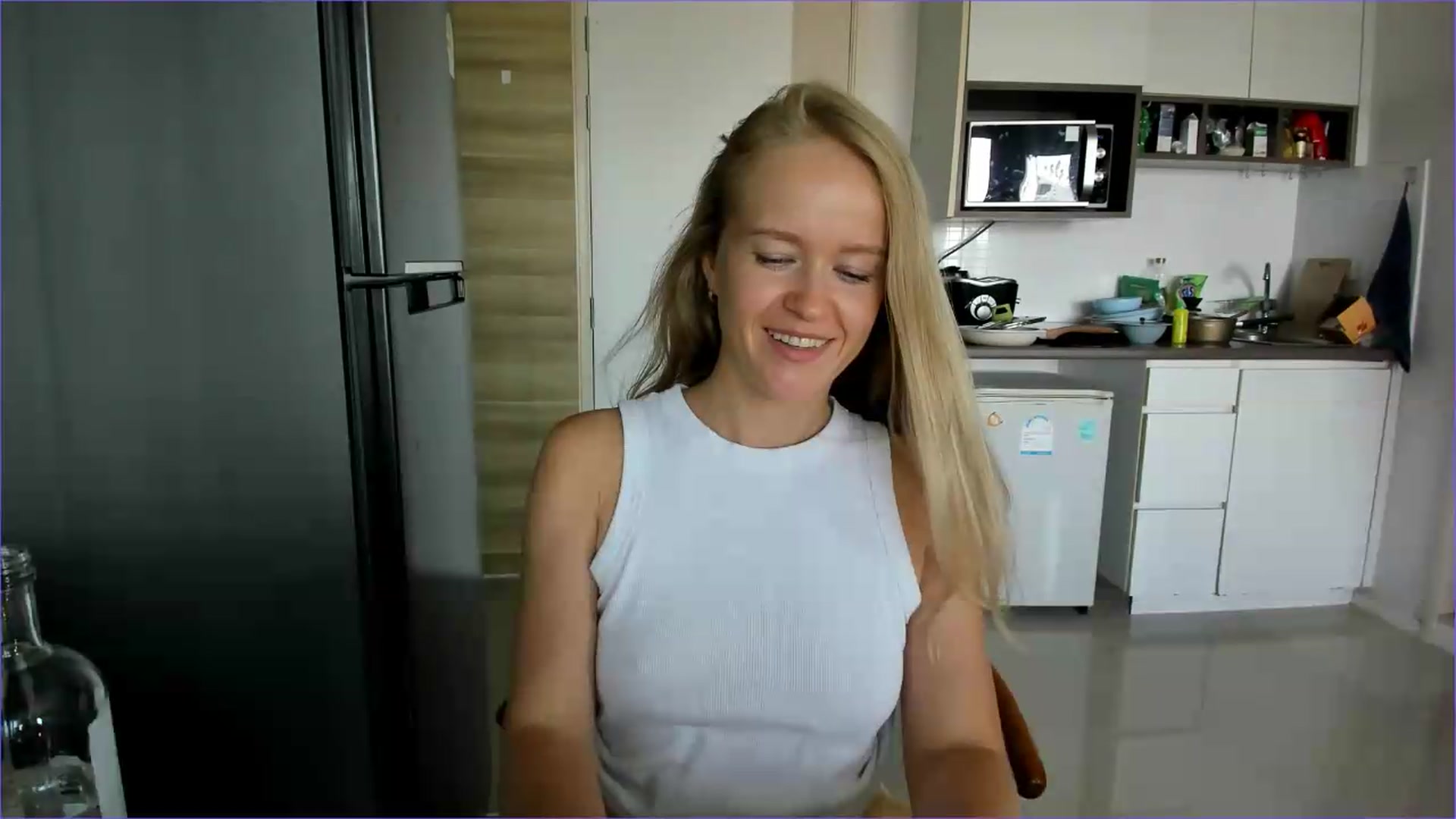 Gallery image thumbnail from Petite_Star's myfreecams stream on, 07/27/2026, 05:39 image 9 of 20