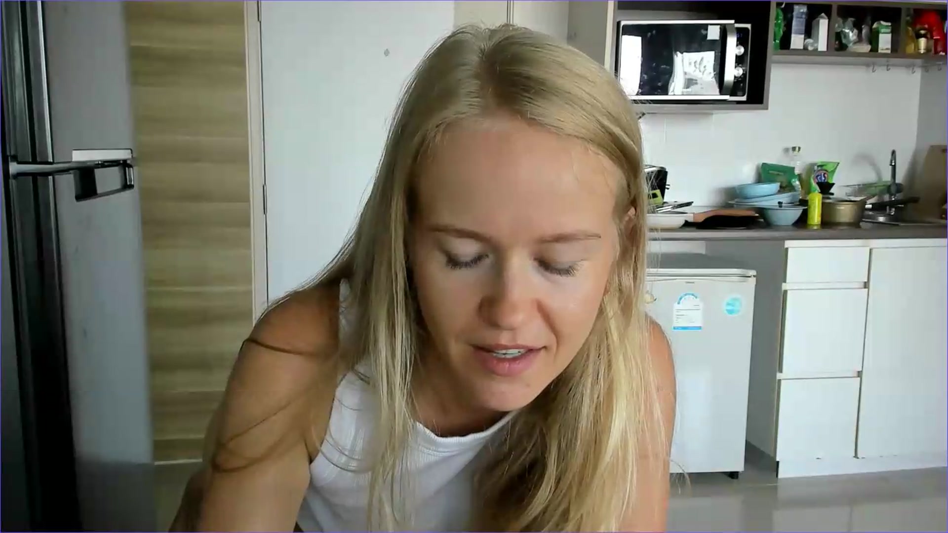Gallery image thumbnail from Petite_Star's myfreecams stream on, 07/27/2026, 05:39 image 18 of 20