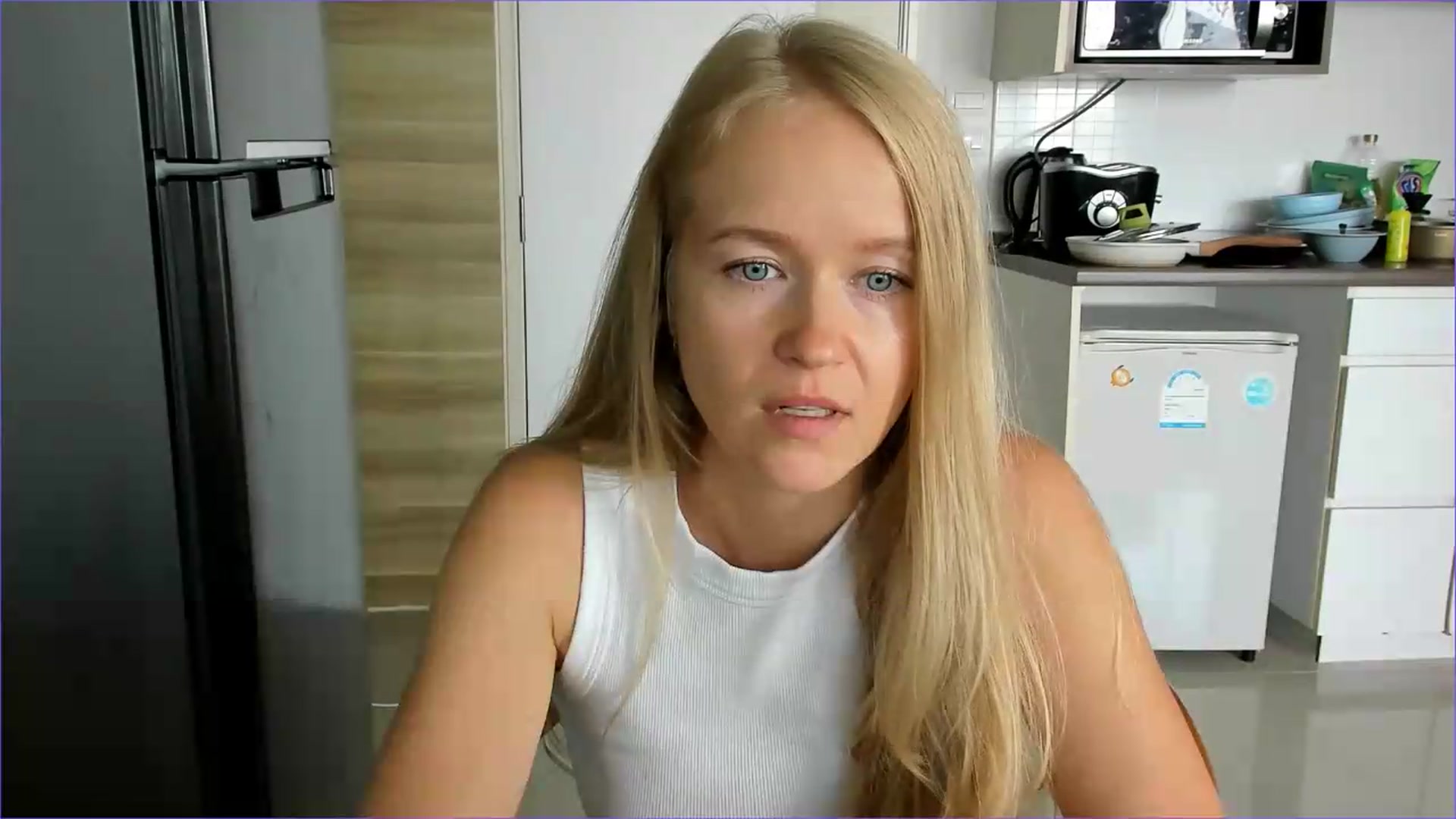 Gallery image thumbnail from Petite_Star's myfreecams stream on, 07/27/2026, 07:15 image 7 of 20