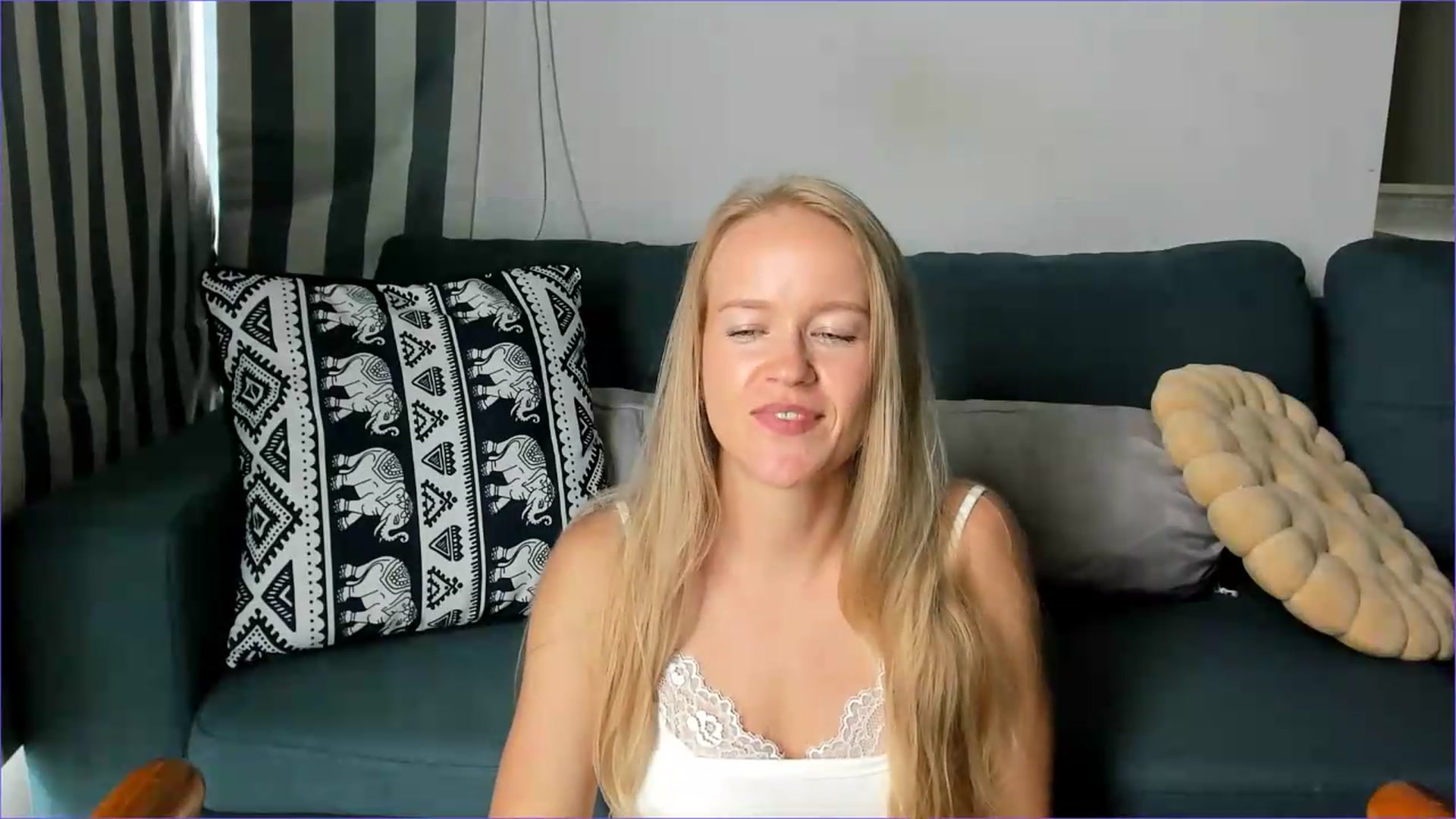 Gallery image thumbnail from Petite_Star's myfreecams stream on, 07/28/2026, 06:19 image 5 of 20