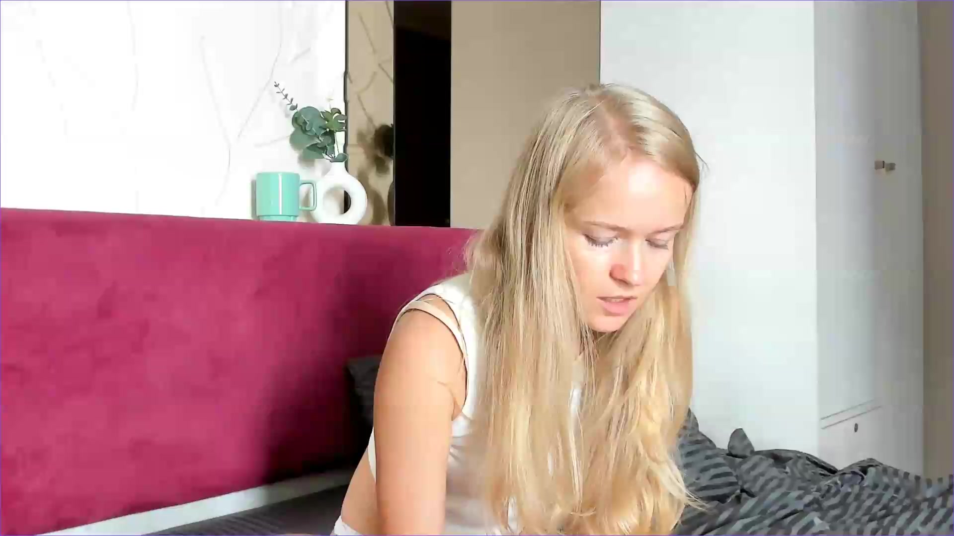 Gallery image thumbnail from Petite_Star's myfreecams stream on, 07/29/2026, 05:50 image 5 of 20