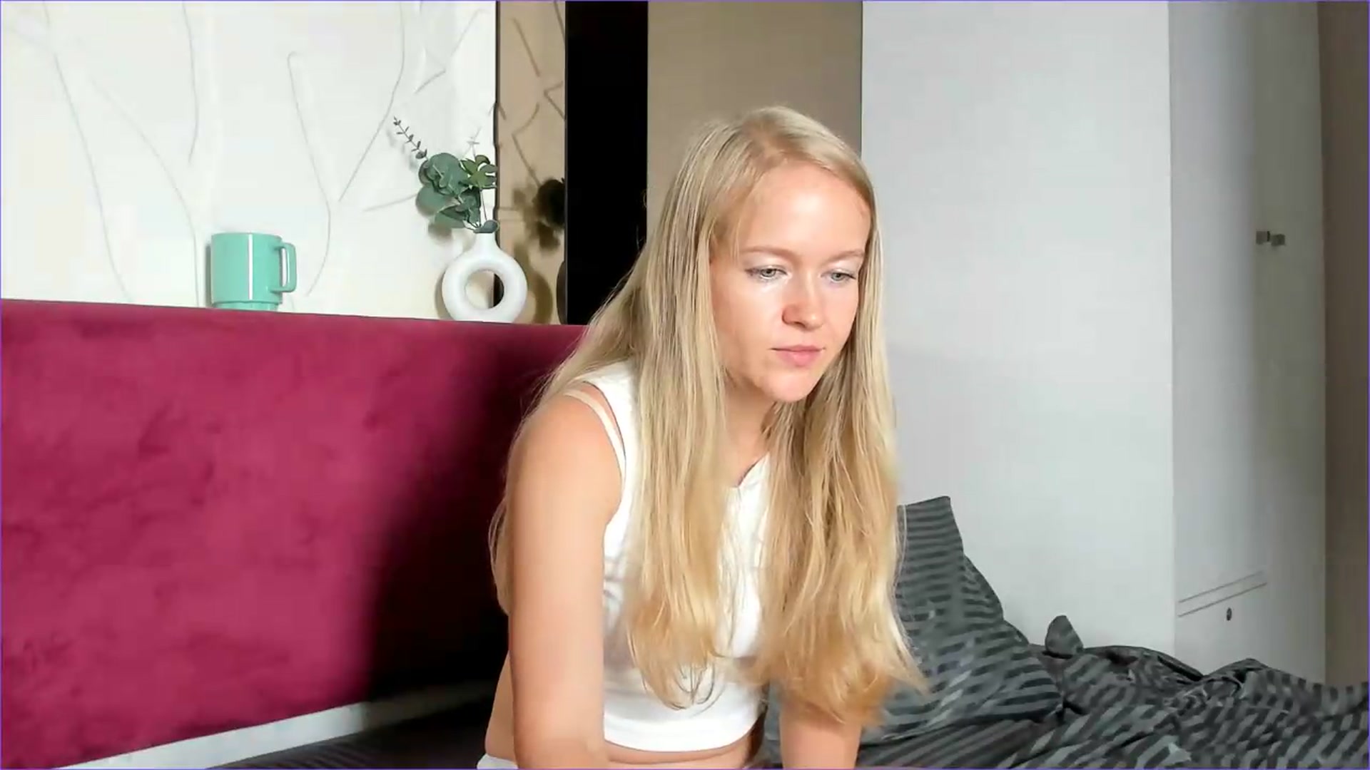 Gallery image thumbnail from Petite_Star's myfreecams stream on, 07/29/2026, 06:32 image 12 of 20