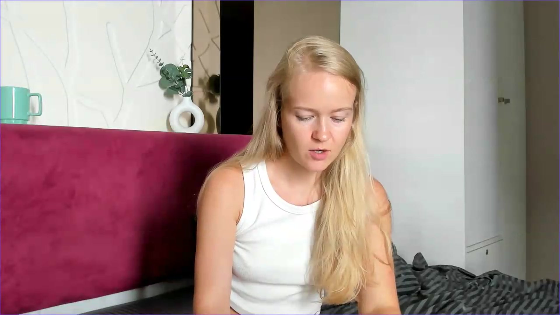 Gallery image thumbnail from Petite_Star's myfreecams stream on, 07/29/2026, 06:51 image 3 of 20