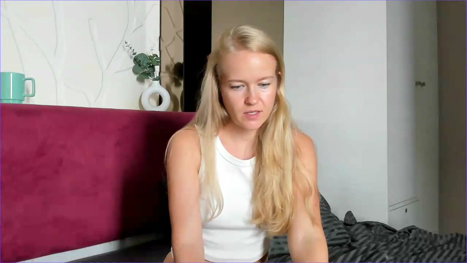 Gallery image thumbnail from Petite_Star's myfreecams stream on, 07/29/2026, 06:51 image 6 of 20