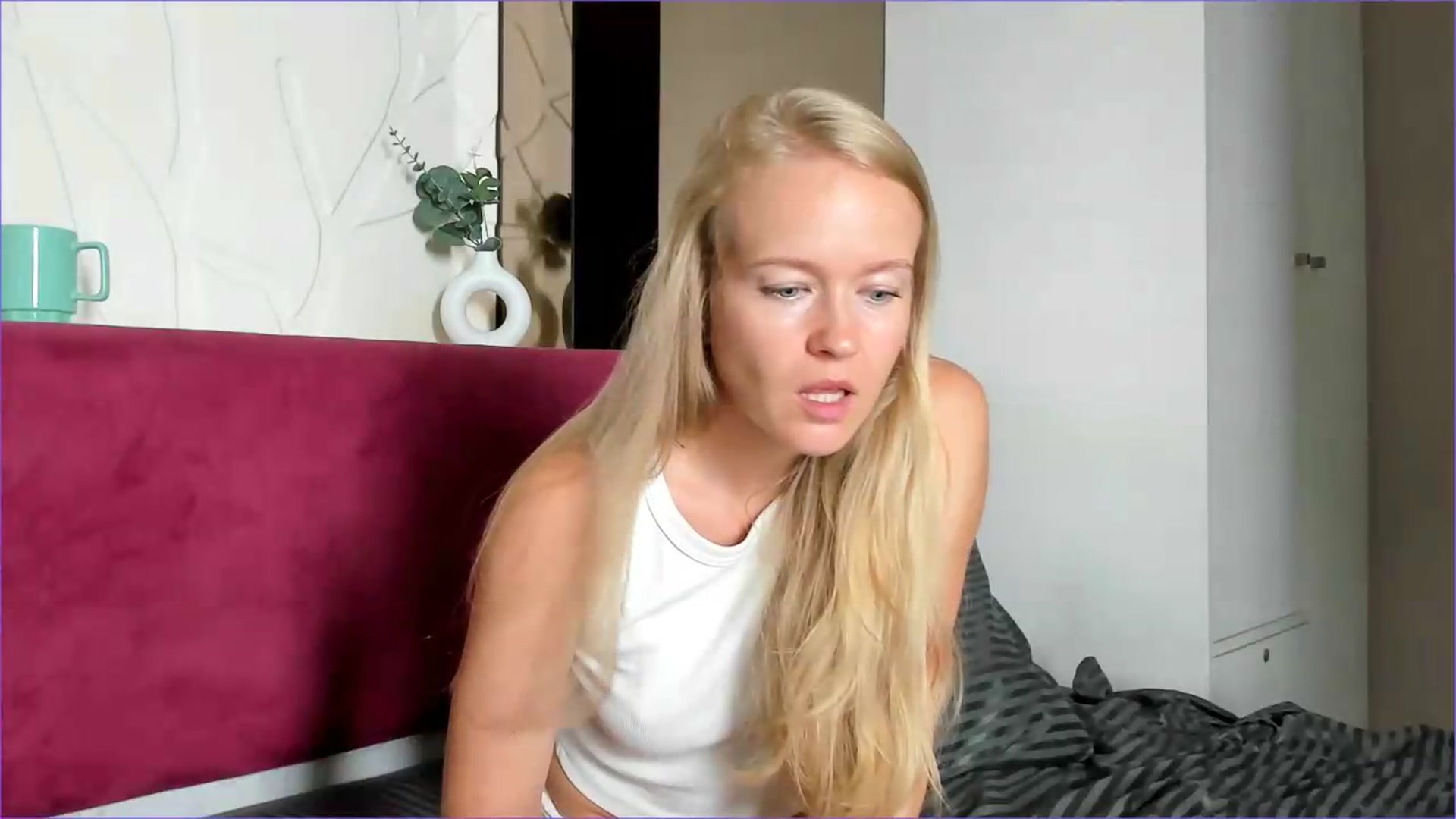 Gallery image thumbnail from Petite_Star's myfreecams stream on, 07/29/2026, 06:51 image 8 of 20