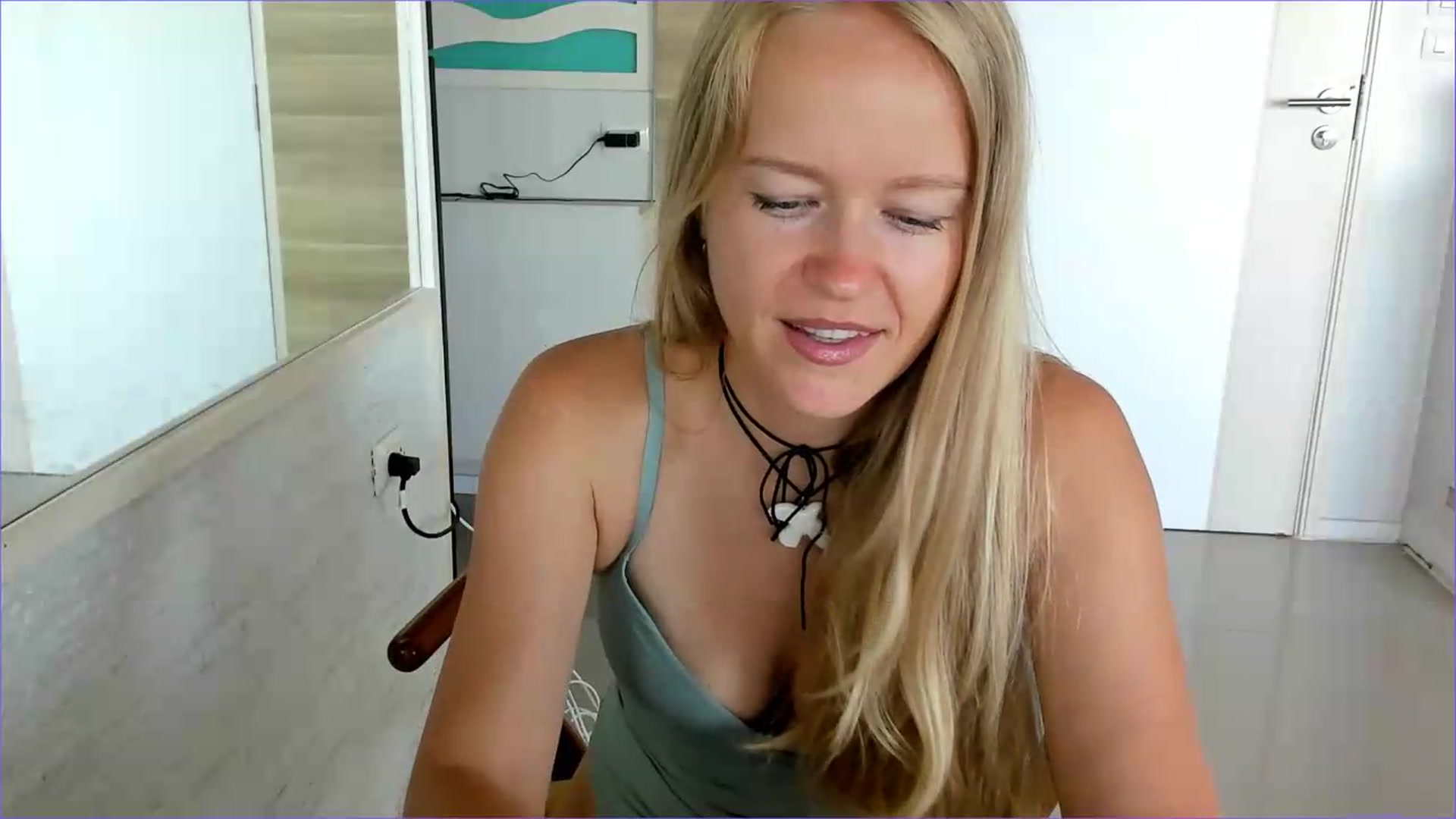 Gallery image thumbnail from Petite_Star's myfreecams stream on, 08/07/2026, 02:51 image 3 of 20