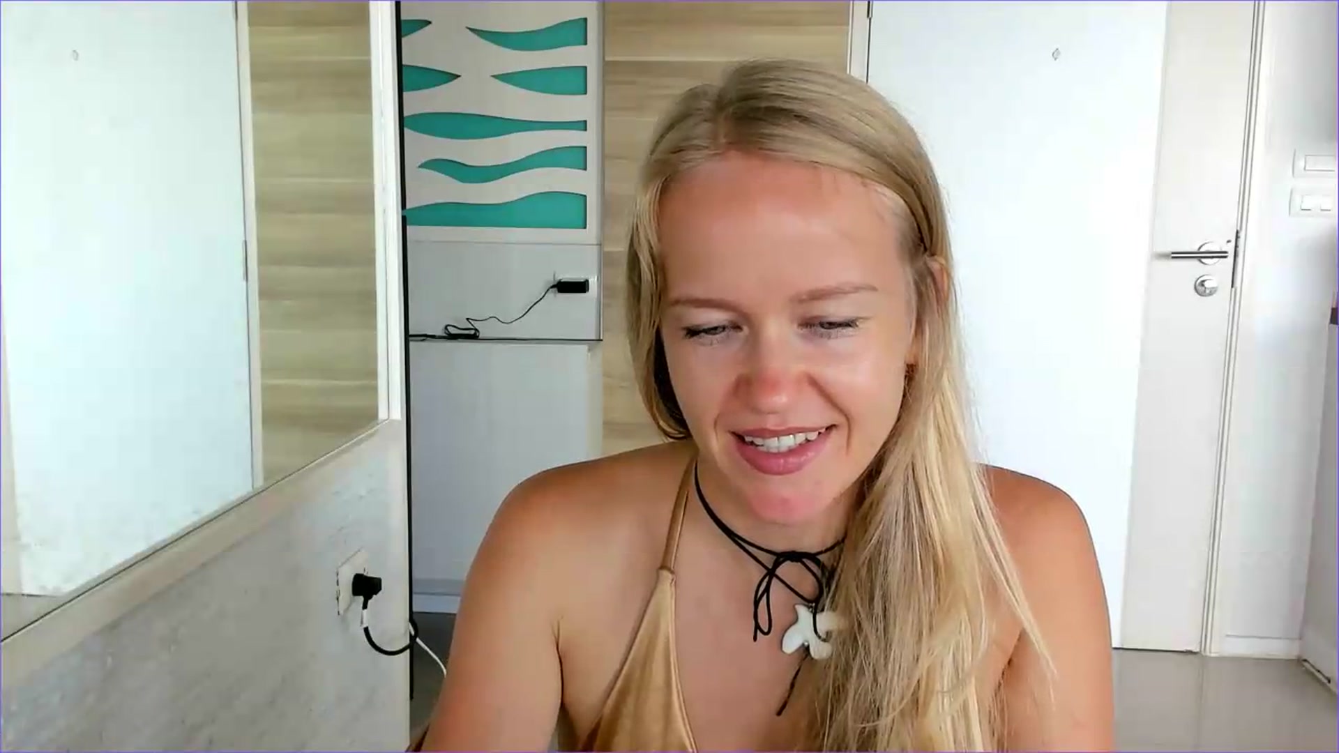 Gallery image thumbnail from Petite_Star's myfreecams stream on, 08/07/2026, 04:08 image 18 of 20