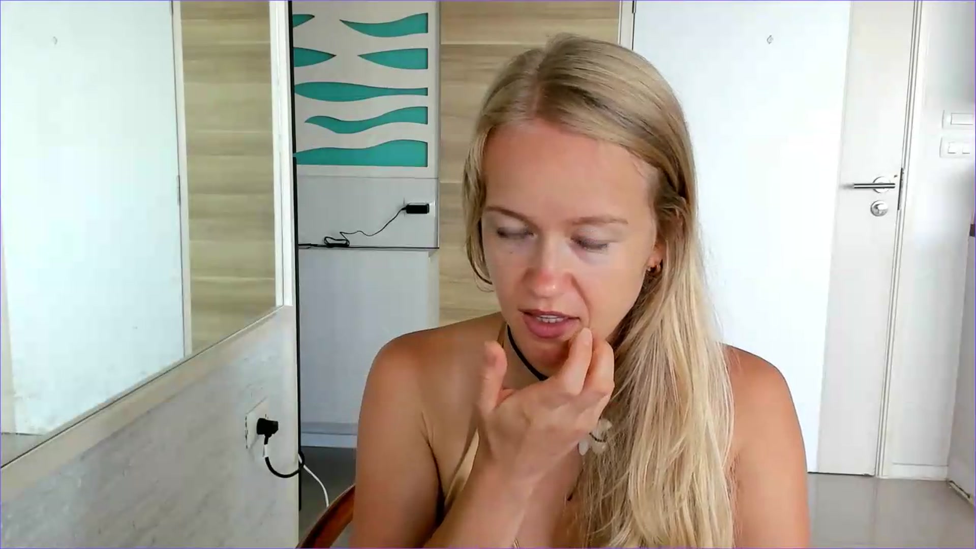 Gallery image thumbnail from Petite_Star's myfreecams stream on, 08/07/2026, 04:08 image 17 of 20