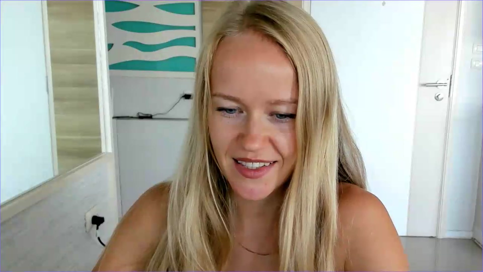 Gallery image thumbnail from Petite_Star's myfreecams stream on, 08/10/2026, 04:01 image 8 of 20