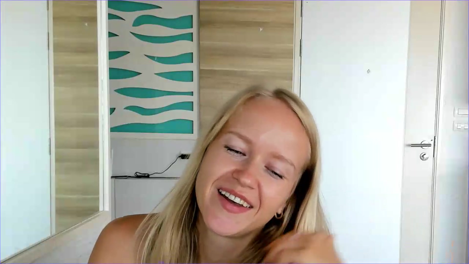 Gallery image thumbnail from Petite_Star's myfreecams stream on, 08/10/2026, 04:01 image 20 of 20