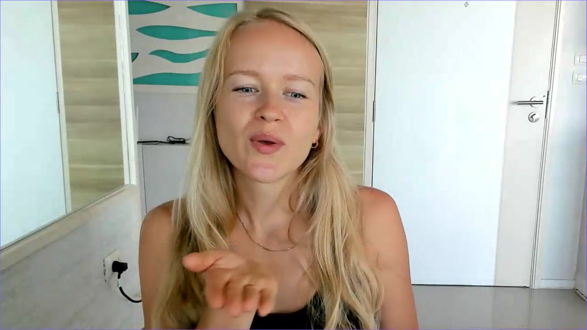 Gallery image thumbnail from Petite_Star's myfreecams stream on, 08/10/2026, 04:01 image 6 of 20