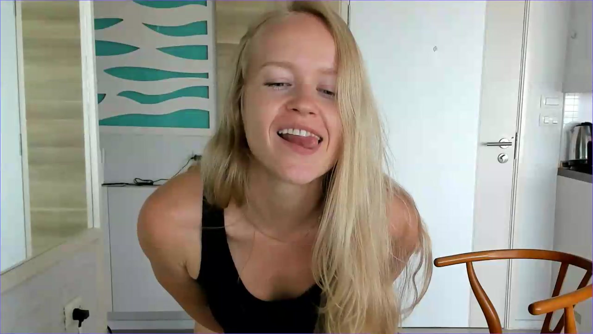 Gallery image thumbnail from Petite_Star's myfreecams stream on, 08/10/2026, 04:59 image 9 of 20