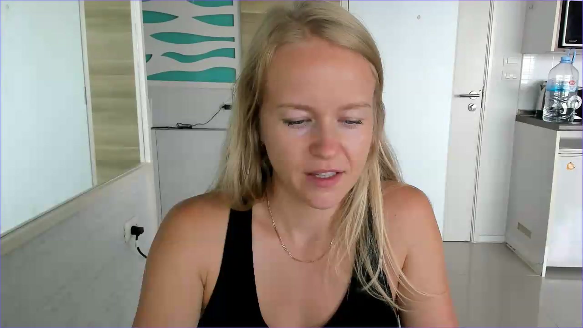 Gallery image thumbnail from Petite_Star's myfreecams stream on, 08/10/2026, 06:05 image 9 of 20