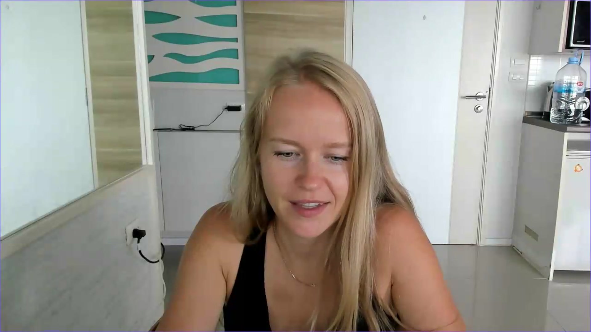 Gallery image thumbnail from Petite_Star's myfreecams stream on, 08/10/2026, 06:05 image 13 of 20