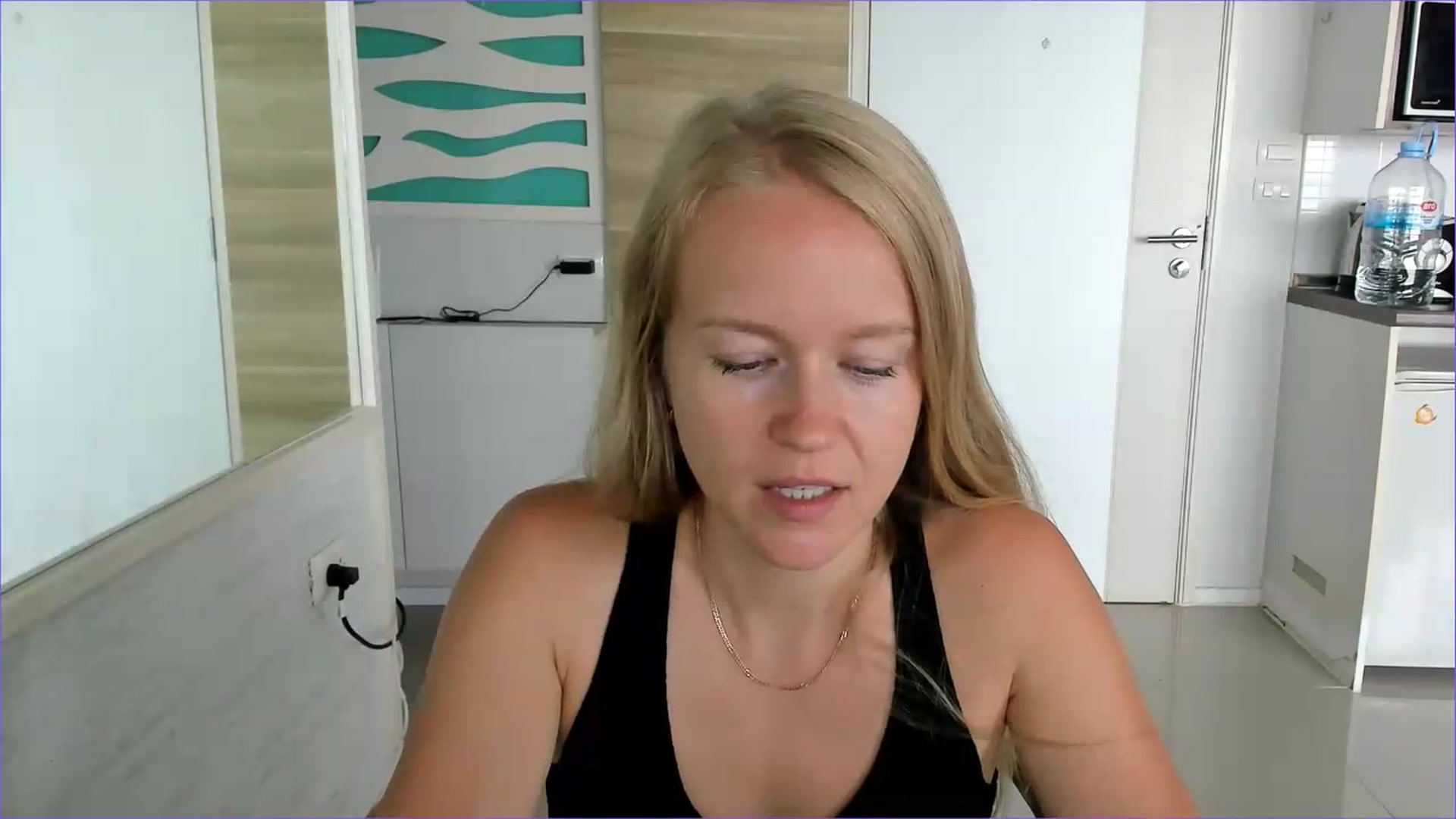 Gallery image thumbnail from Petite_Star's myfreecams stream on, 08/10/2026, 06:05 image 5 of 20