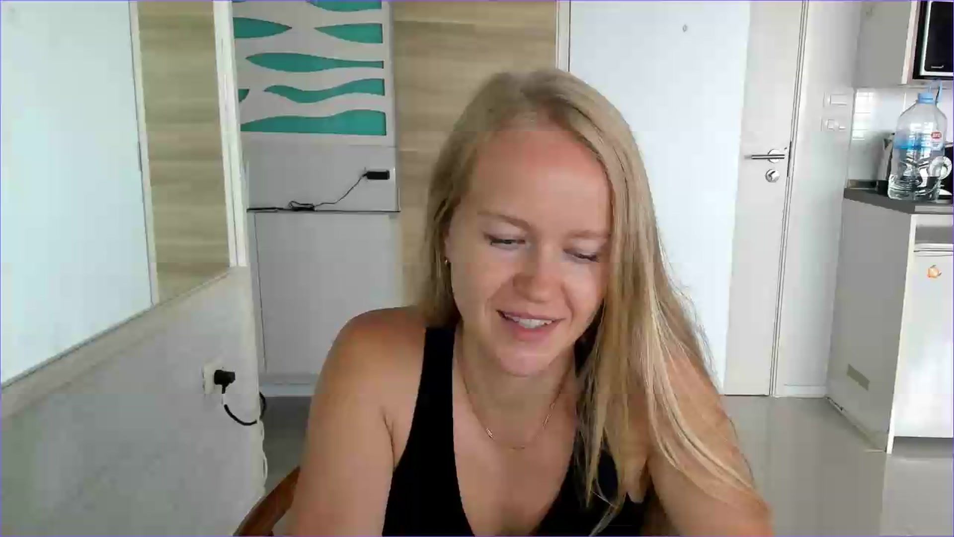 Gallery image thumbnail from Petite_Star's myfreecams stream on, 08/10/2026, 06:05 image 1 of 20