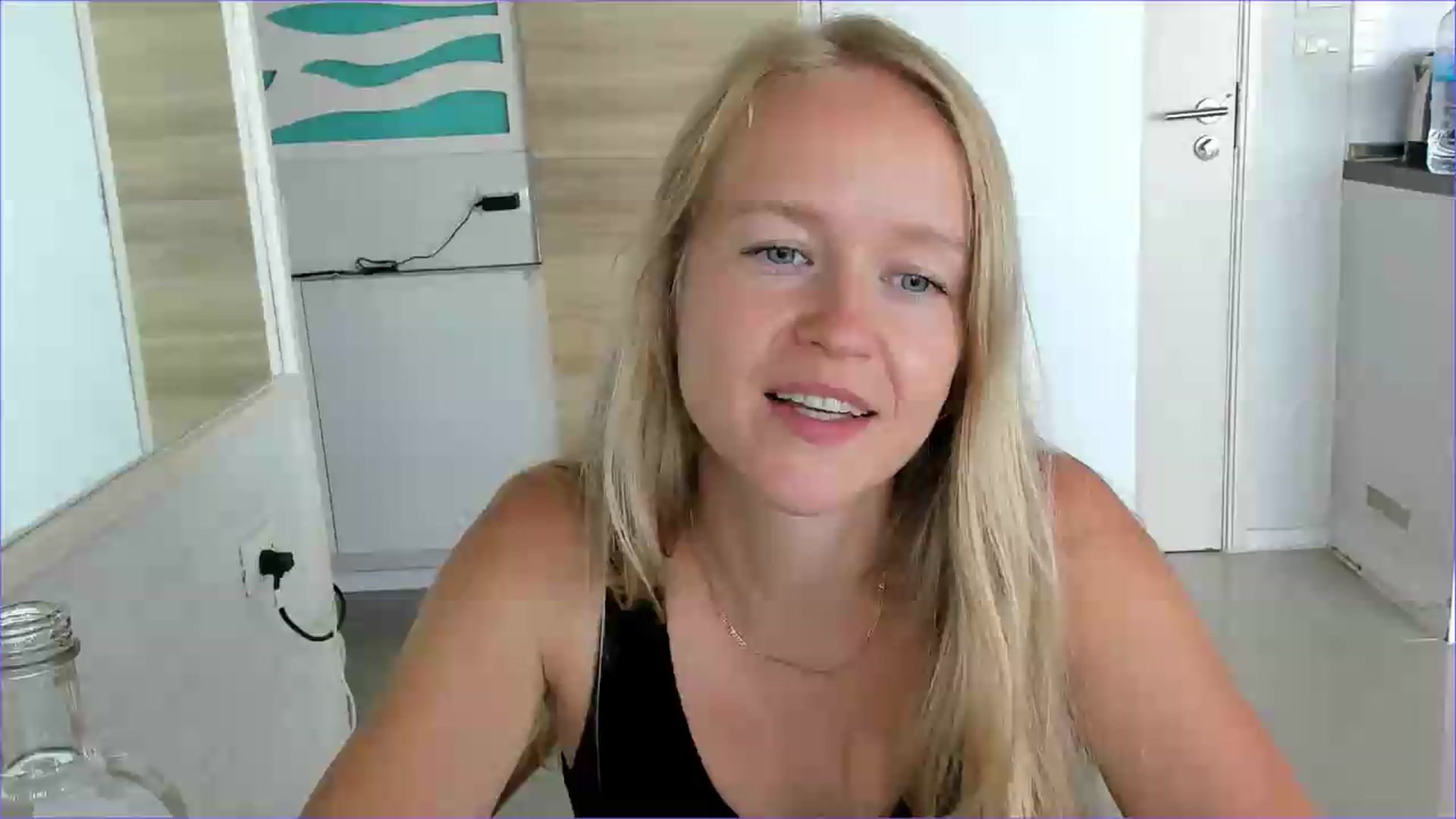 Gallery image thumbnail from Petite_Star's myfreecams stream on, 08/10/2026, 07:13 image 5 of 20