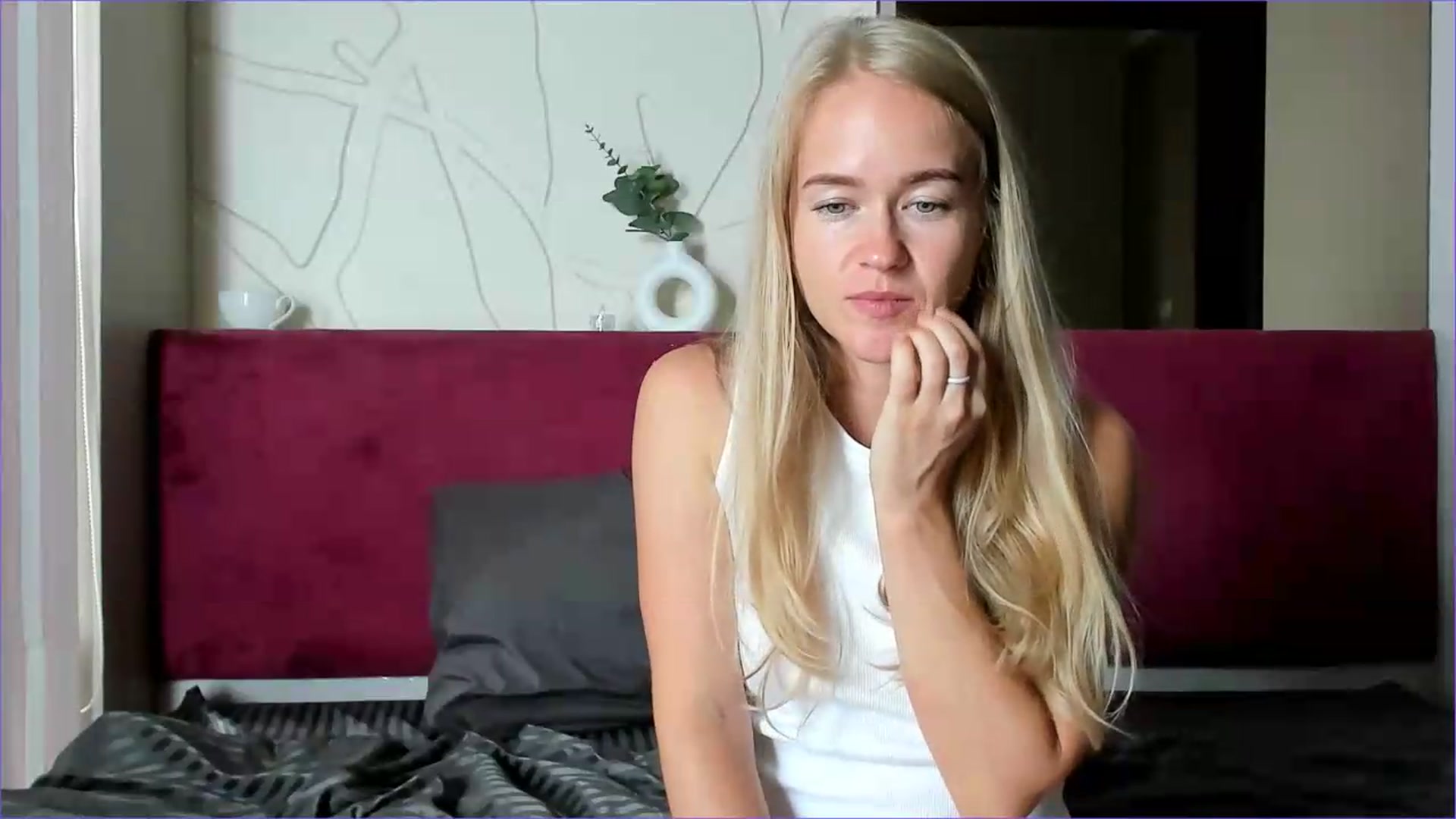 Gallery image thumbnail from Petite_Star's myfreecams stream on, 08/13/2026, 05:58 image 3 of 20