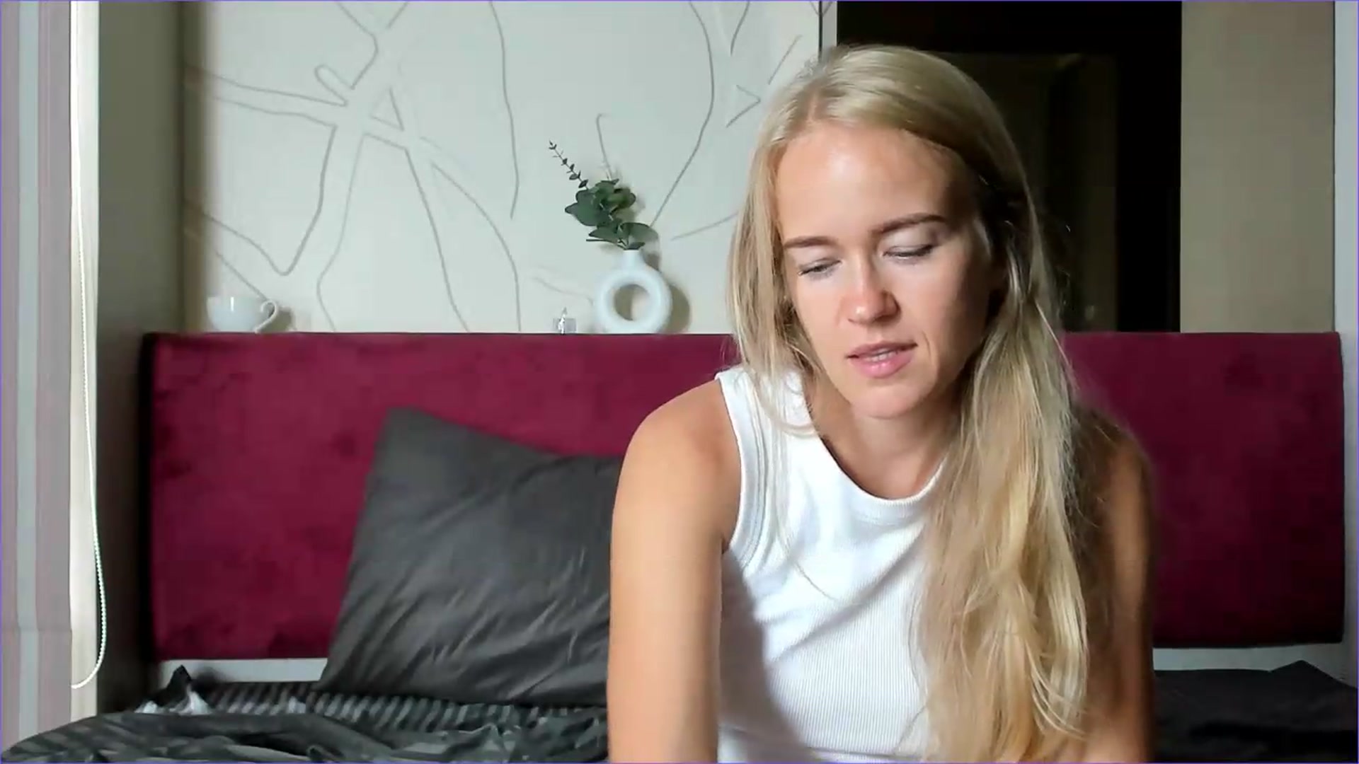 Gallery image thumbnail from Petite_Star's myfreecams stream on, 08/13/2026, 06:53 image 19 of 20