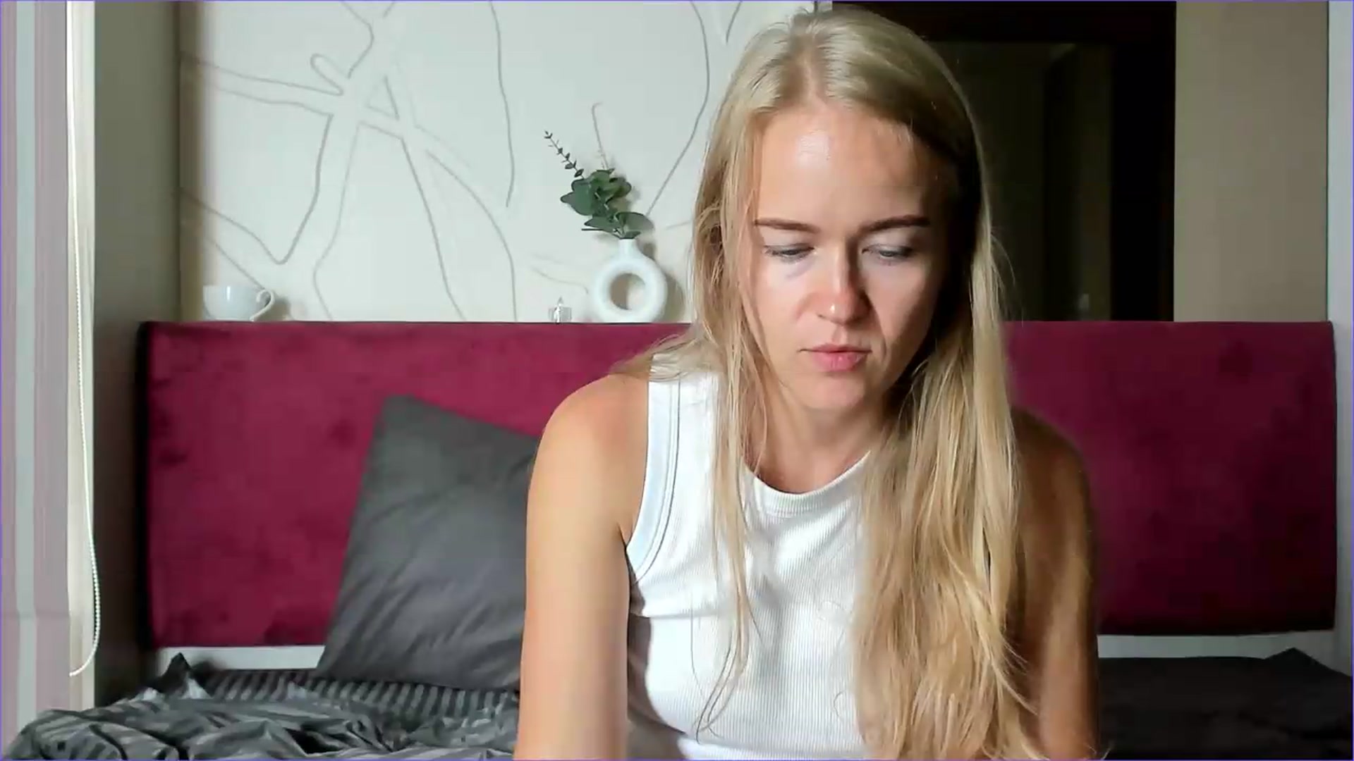 Gallery image thumbnail from Petite_Star's myfreecams stream on, 08/13/2026, 07:33 image 3 of 20