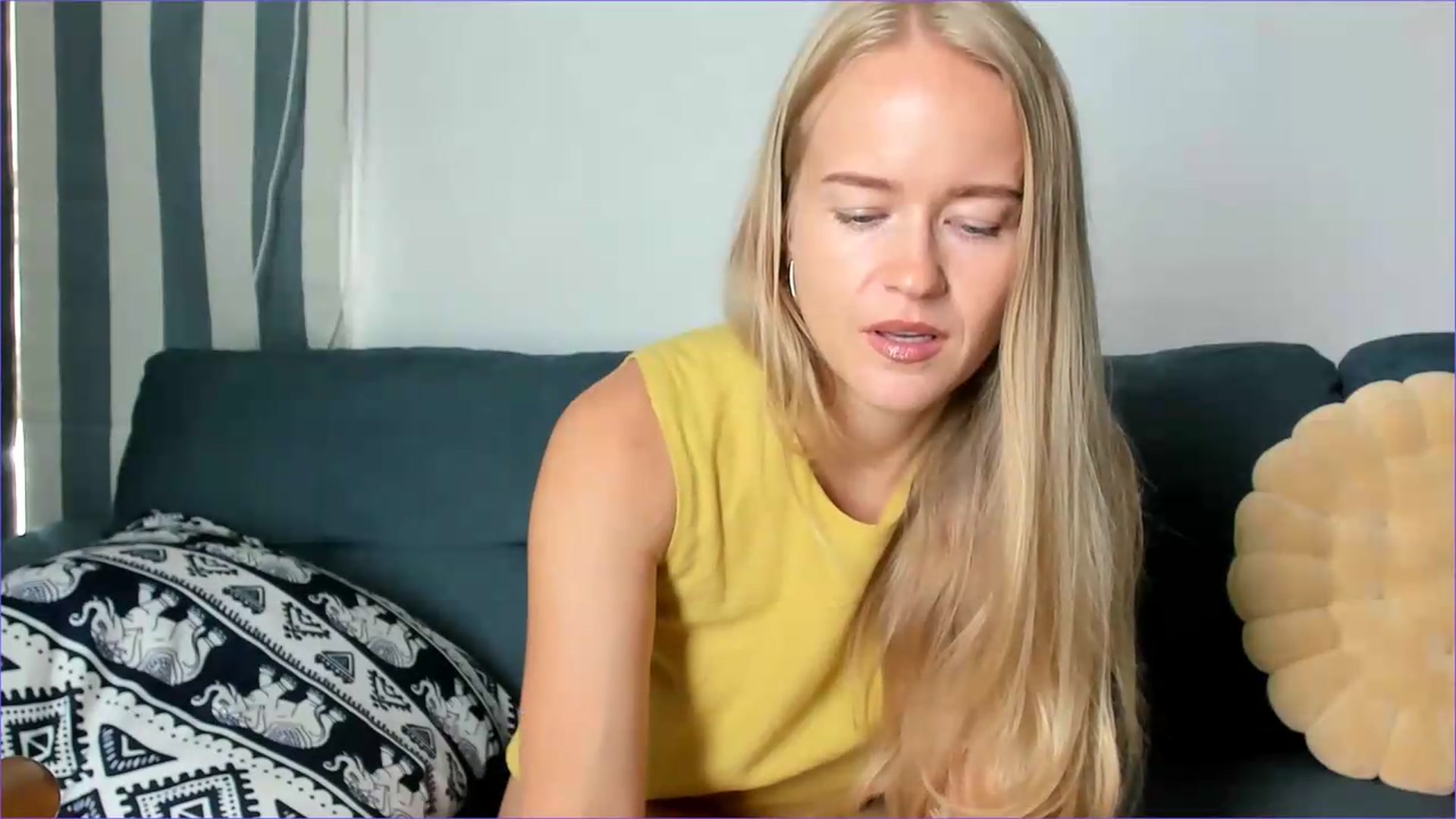 Gallery image thumbnail from Petite_Star's myfreecams stream on, 08/14/2026, 03:36 image 17 of 20