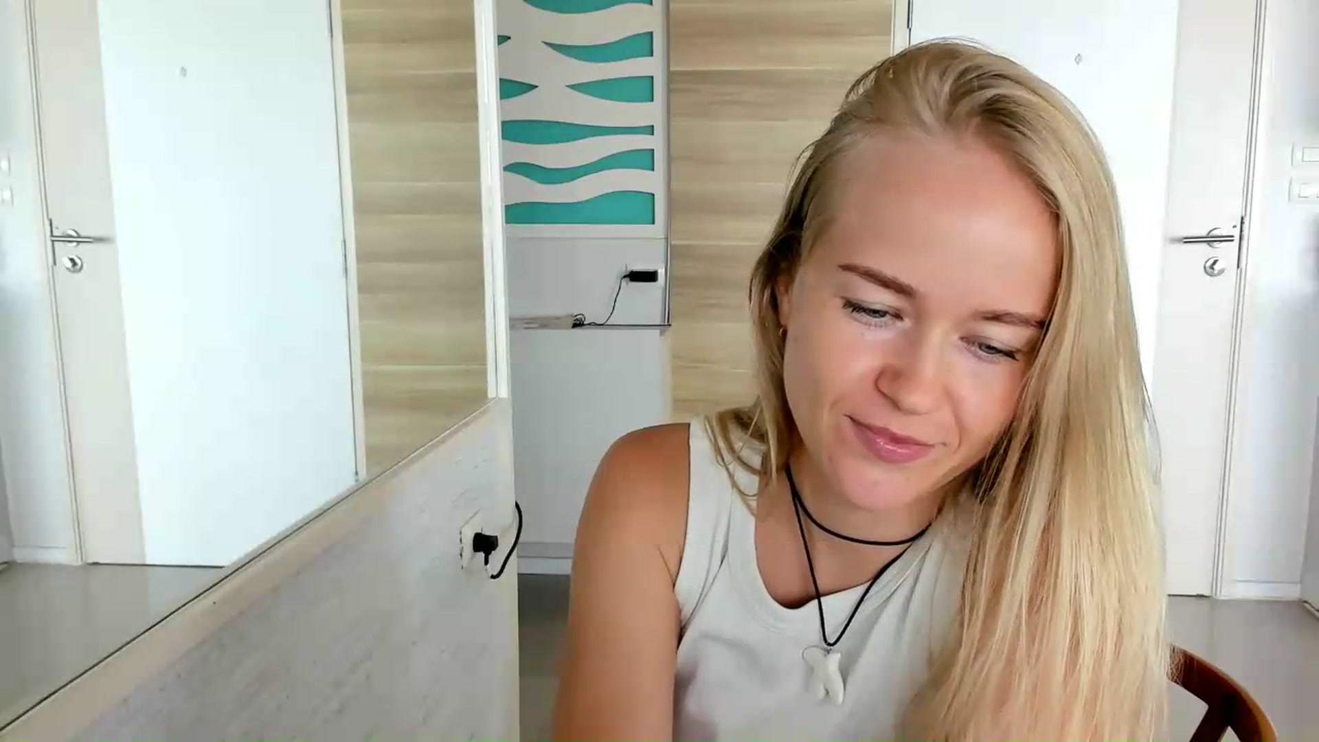 Gallery image thumbnail from Petite_Star's myfreecams stream on, 08/18/2026, 03:14 image 16 of 20