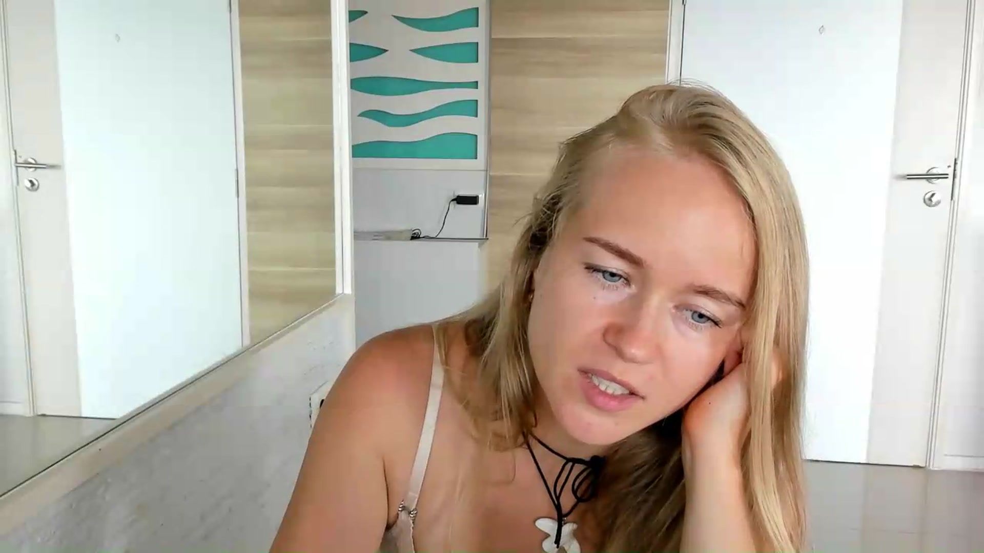 Gallery image thumbnail from Petite_Star's myfreecams stream on, 08/18/2026, 07:05 image 18 of 20