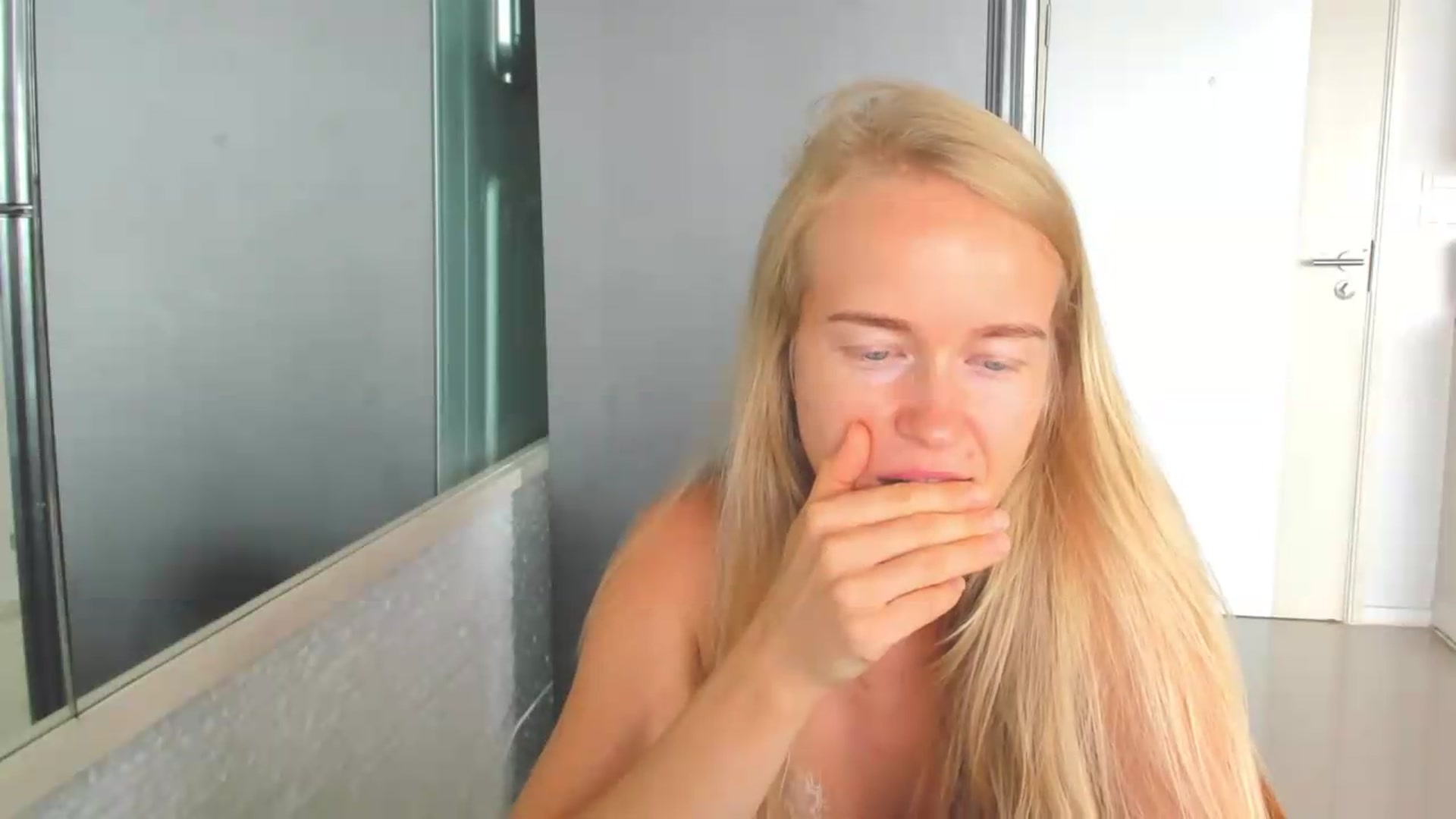 Gallery image thumbnail from Petite_Star's myfreecams stream on, 08/19/2026, 07:39 image 14 of 20