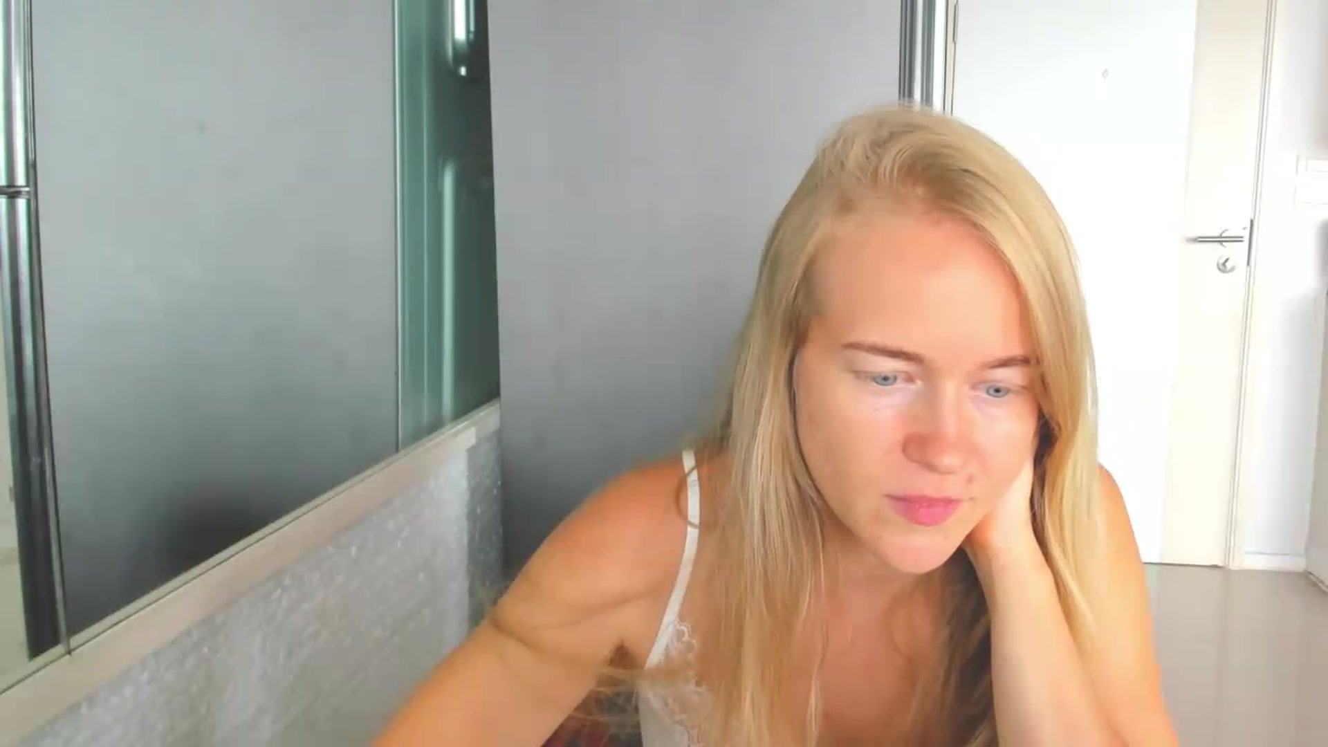 Gallery image thumbnail from Petite_Star's myfreecams stream on, 08/19/2026, 07:39 image 9 of 20