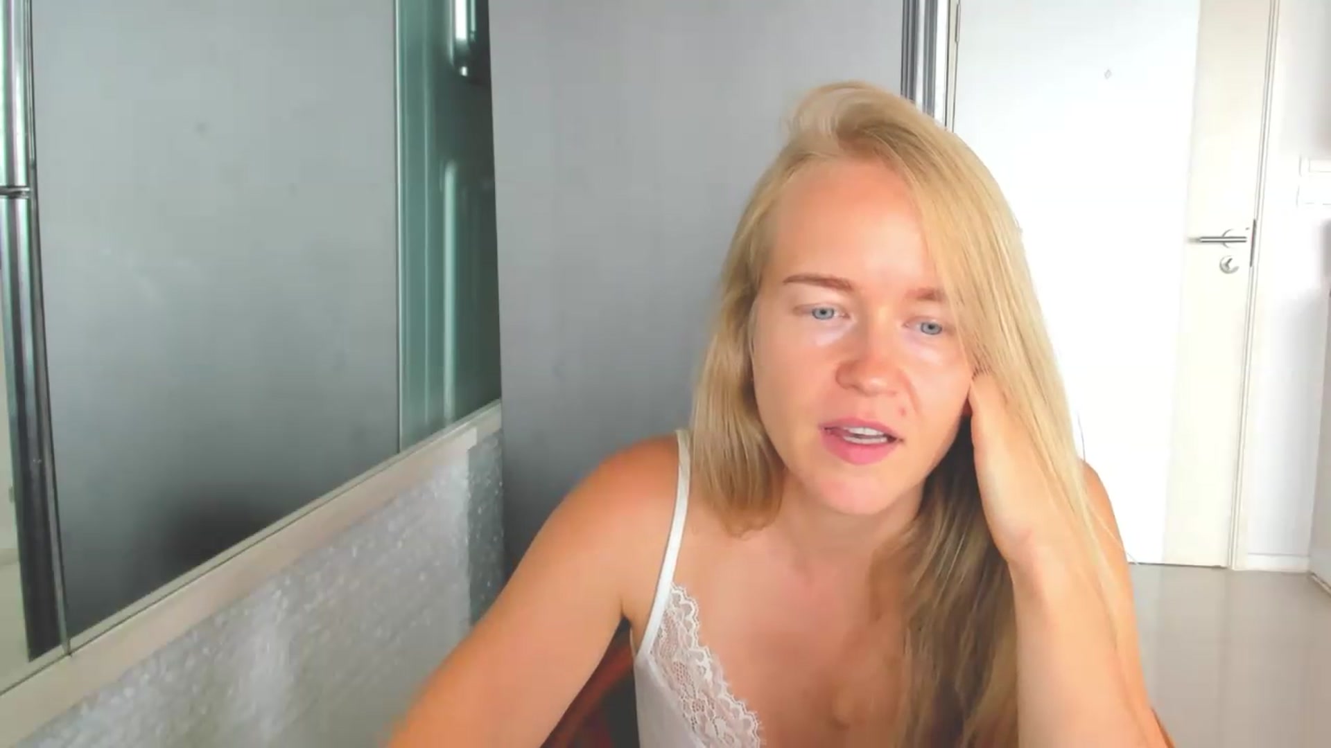 Gallery image thumbnail from Petite_Star's myfreecams stream on, 08/19/2026, 07:39 image 7 of 20