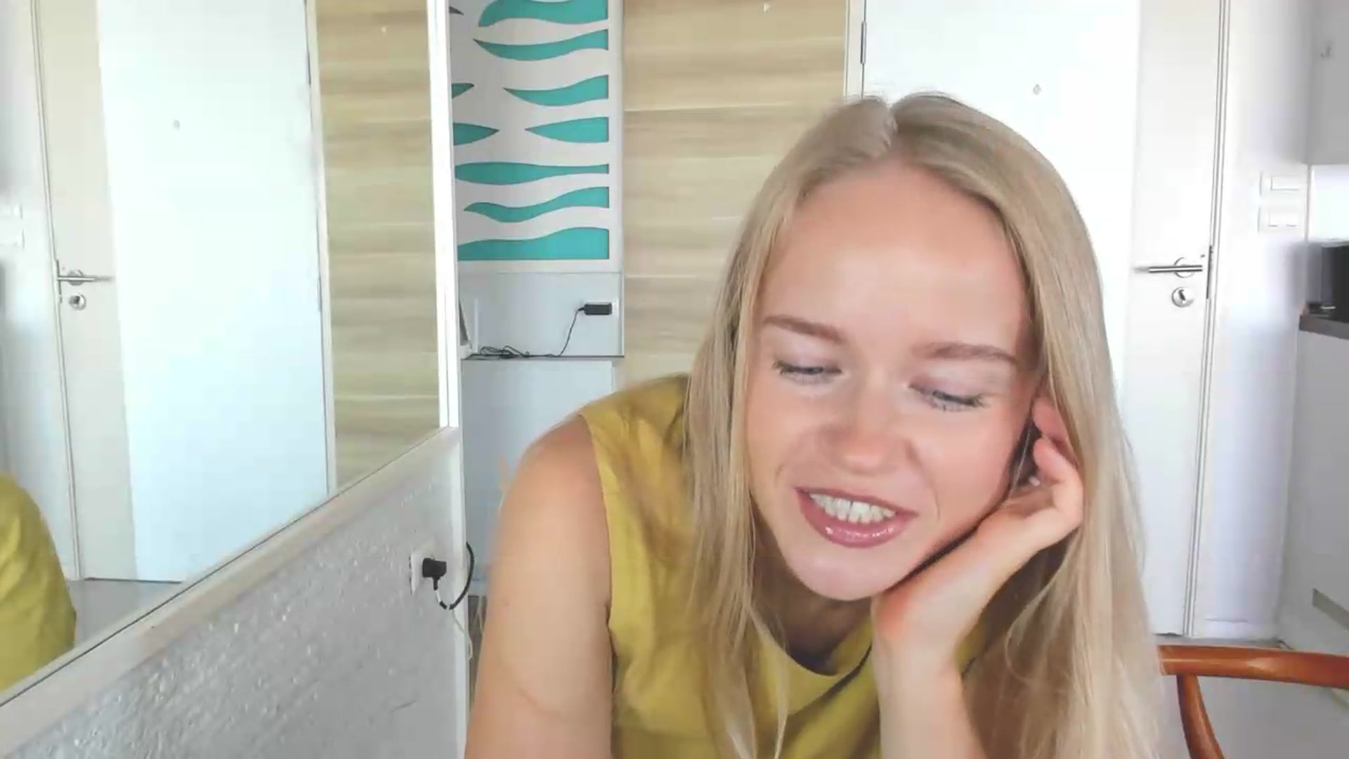 Gallery image thumbnail from Petite_Star's myfreecams stream on, 08/25/2026, 02:51 image 8 of 20
