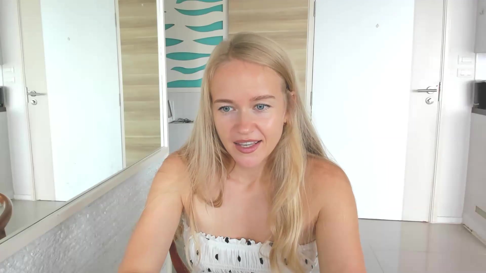Gallery image thumbnail from Petite_Star's myfreecams stream on, 08/27/2026, 04:12 image 19 of 20
