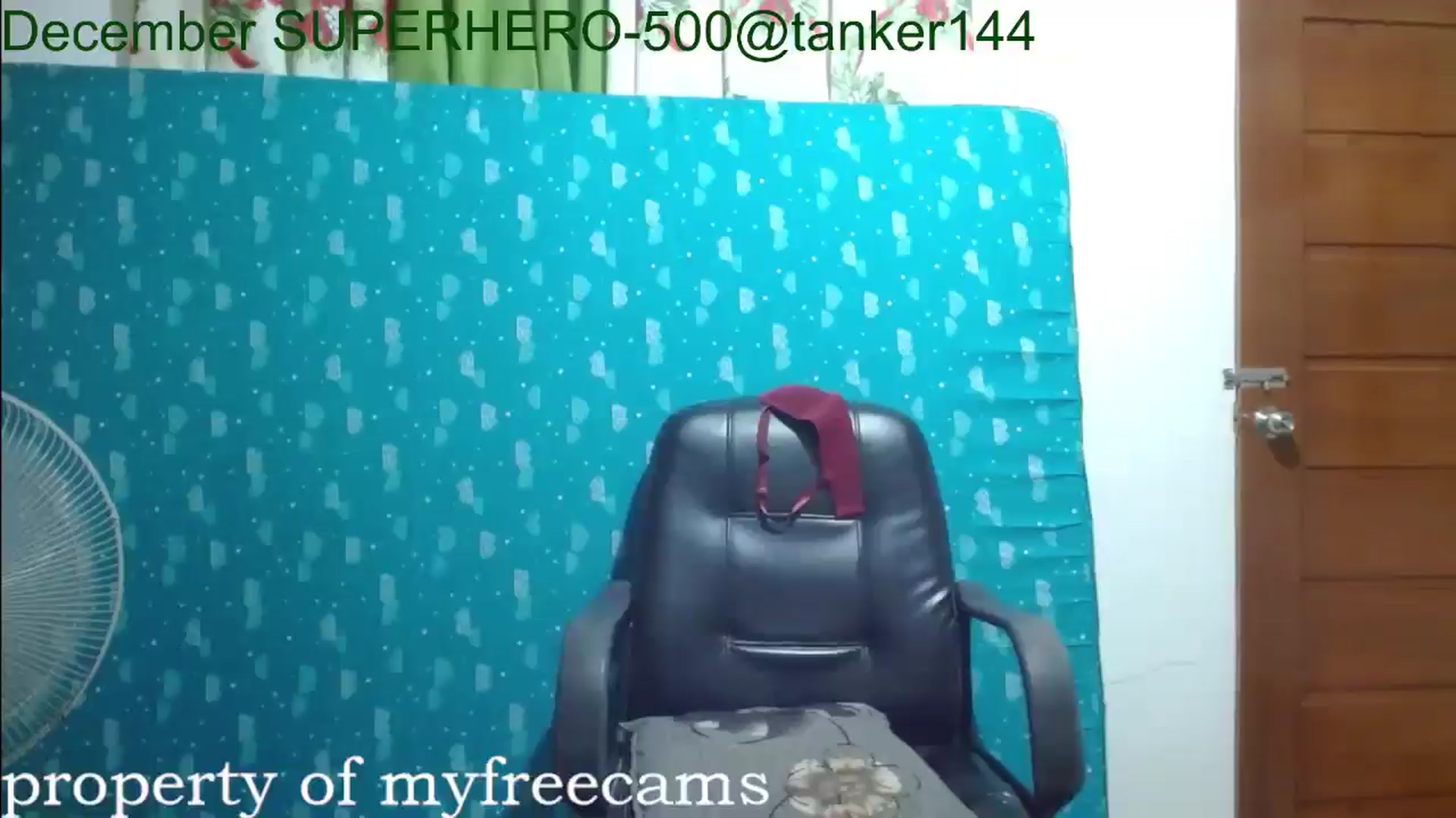 Gallery image thumbnail from Petite_sweety's myfreecams stream on, 12/04/2025, 09:17 image 19 of 20