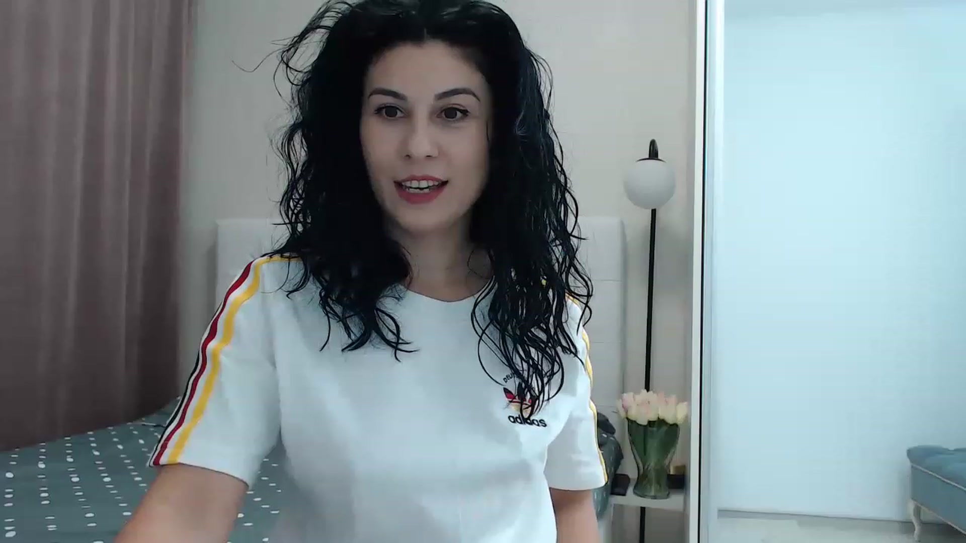 Gallery image thumbnail from Petitebunny1's myfreecams stream on, 12/08/2022, 23:10 image 14 of 20