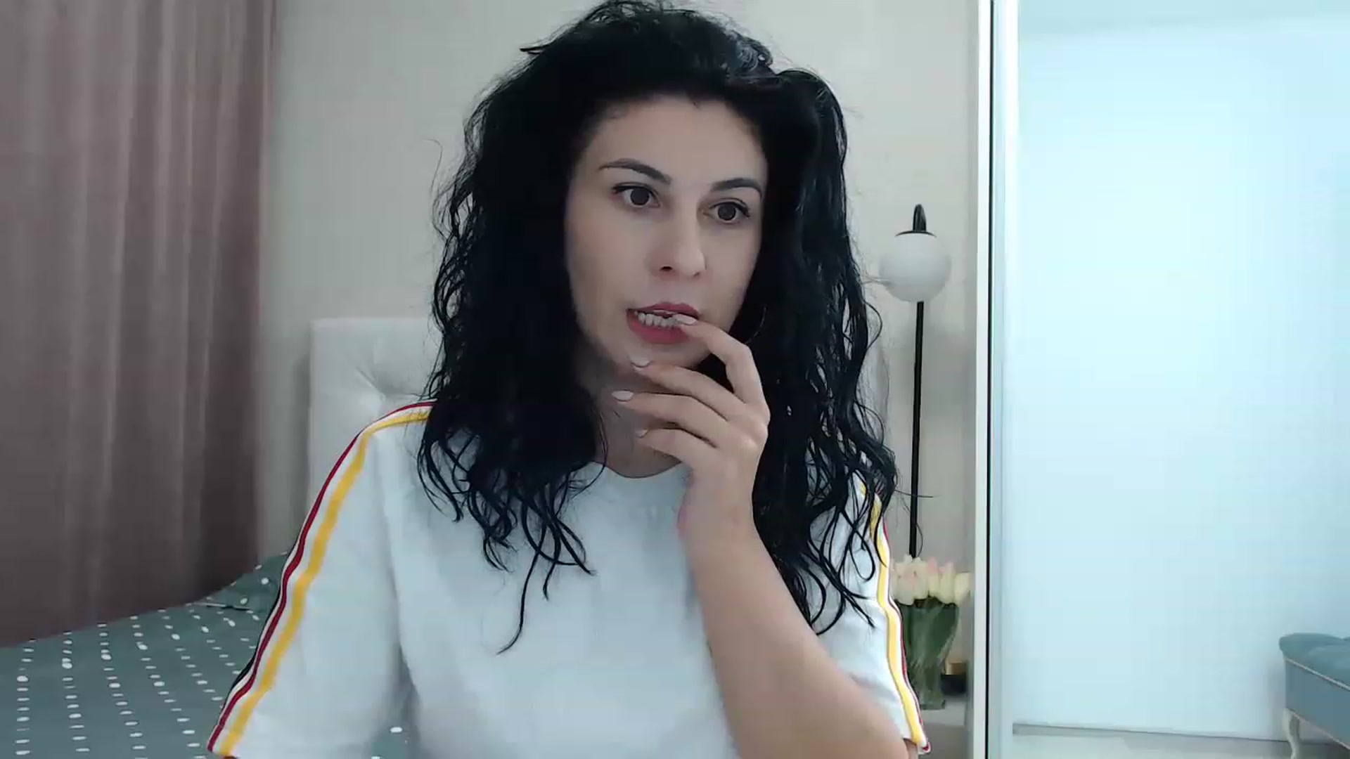 Gallery image thumbnail from Petitebunny1's myfreecams stream on, 12/09/2022, 24:50 image 5 of 20