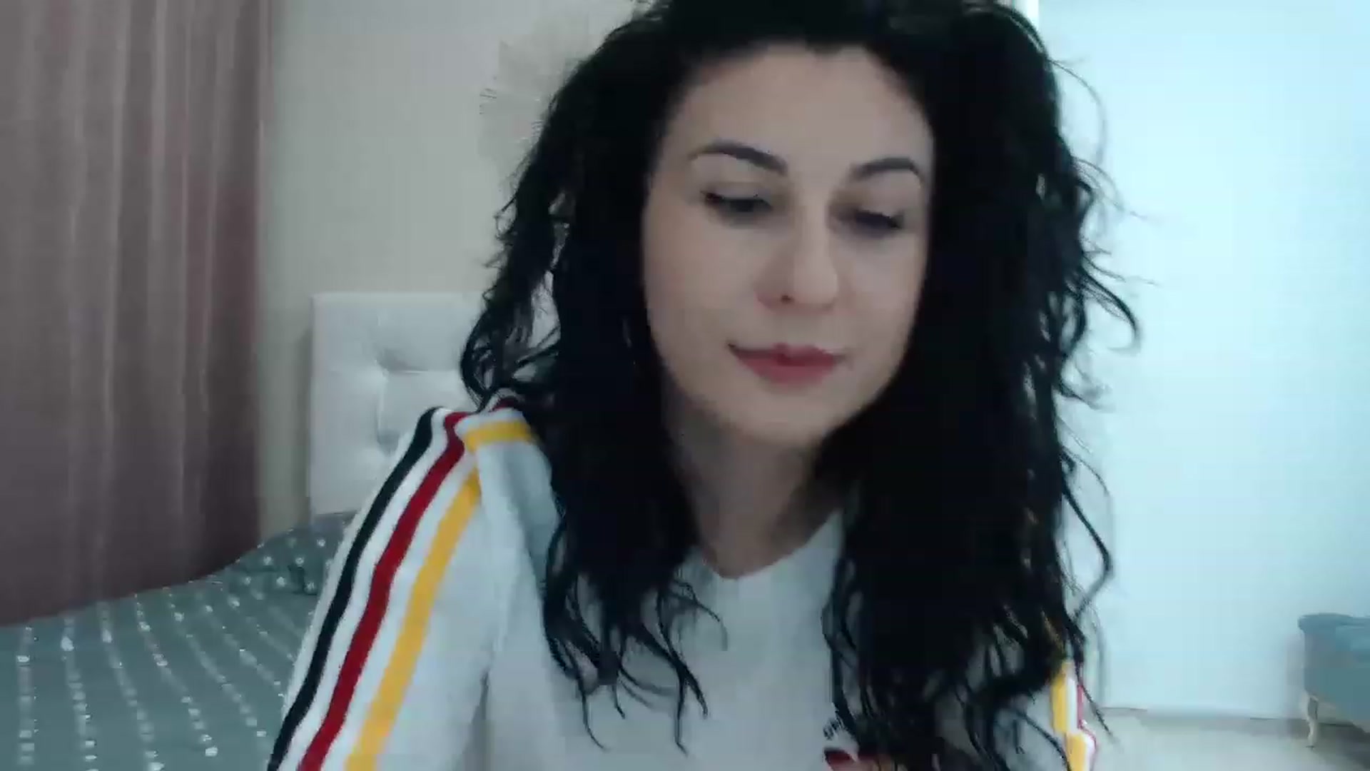 Gallery image thumbnail from Petitebunny1's myfreecams stream on, 12/09/2022, 24:50 image 15 of 20