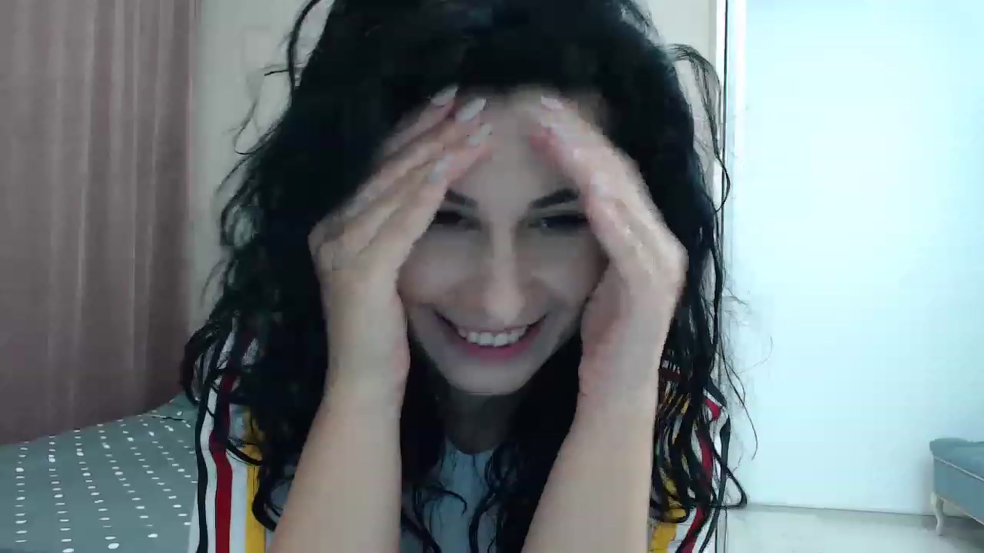 Gallery image thumbnail from Petitebunny1's myfreecams stream on, 12/09/2022, 24:50 image 14 of 20