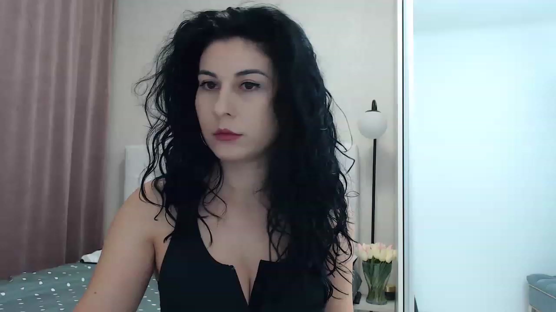 Gallery image thumbnail from Petitebunny1's myfreecams stream on, 12/09/2022, 23:42 image 1 of 20