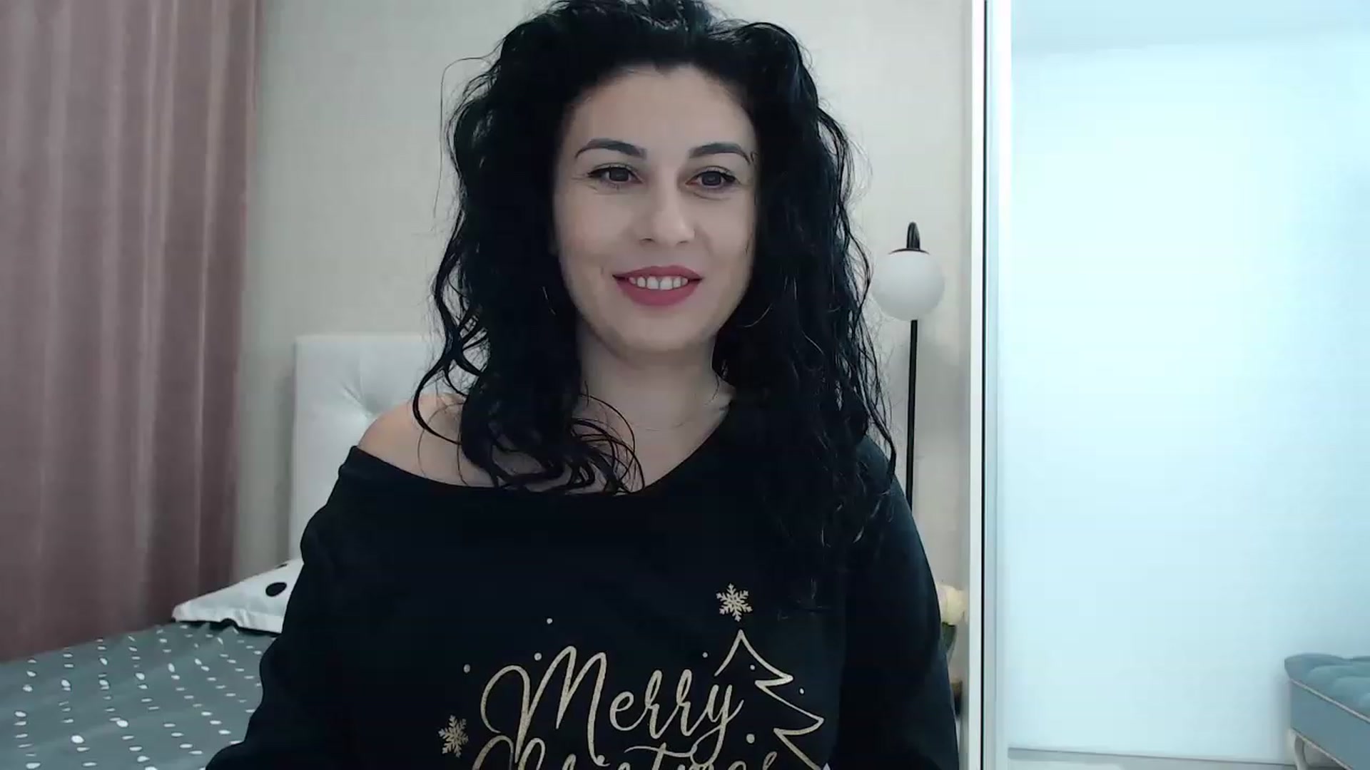 Gallery image thumbnail from Petitebunny1's myfreecams stream on, 12/11/2022, 24:02 image 1 of 20