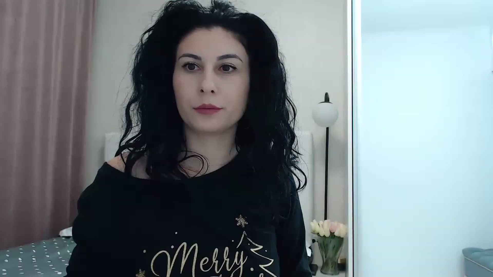 Gallery image thumbnail from Petitebunny1's myfreecams stream on, 12/11/2022, 24:02 image 13 of 20