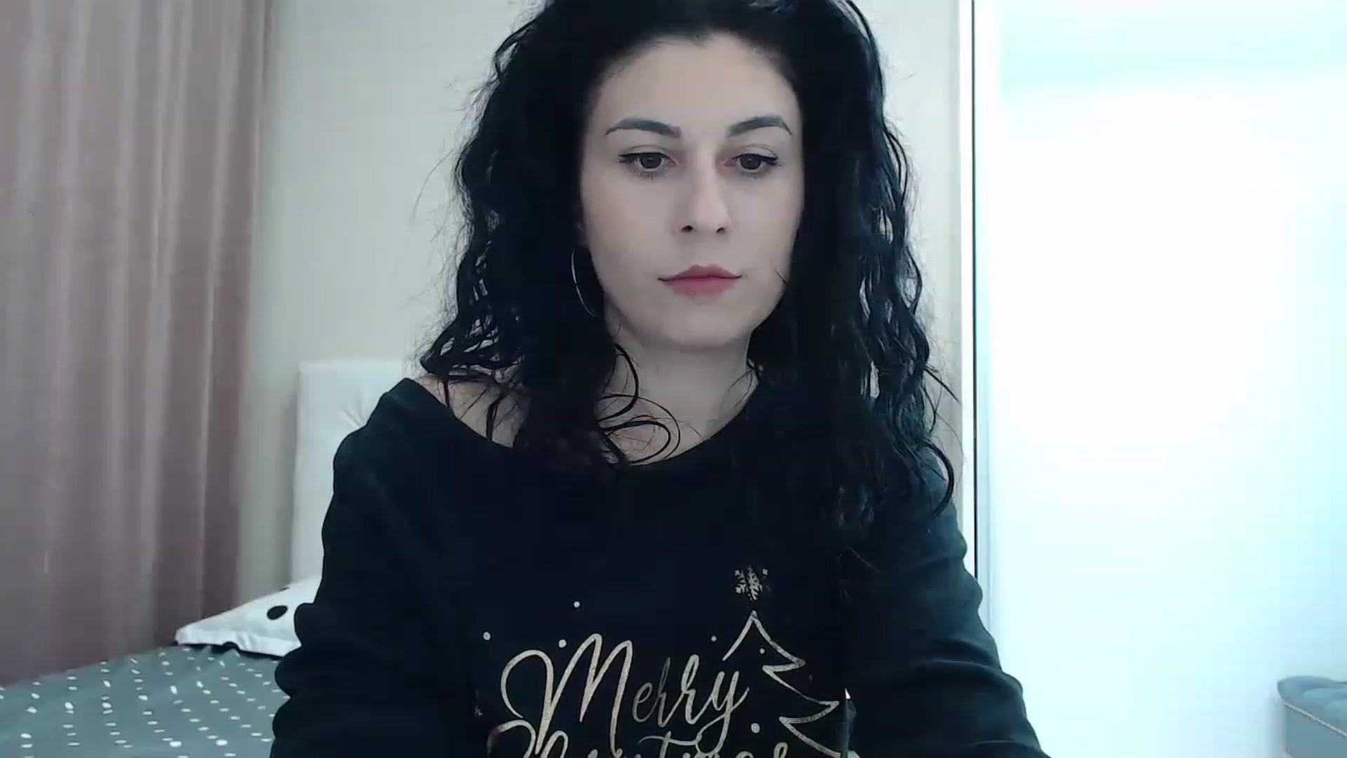 Gallery image thumbnail from Petitebunny1's myfreecams stream on, 12/11/2022, 24:02 image 15 of 20